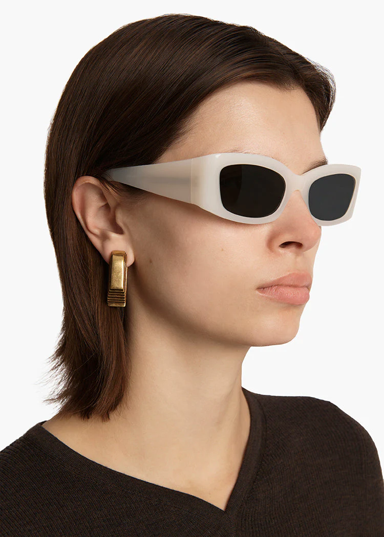 Khaite - x Oliver Peoples 1993C in Ecru and Grey - Image 9