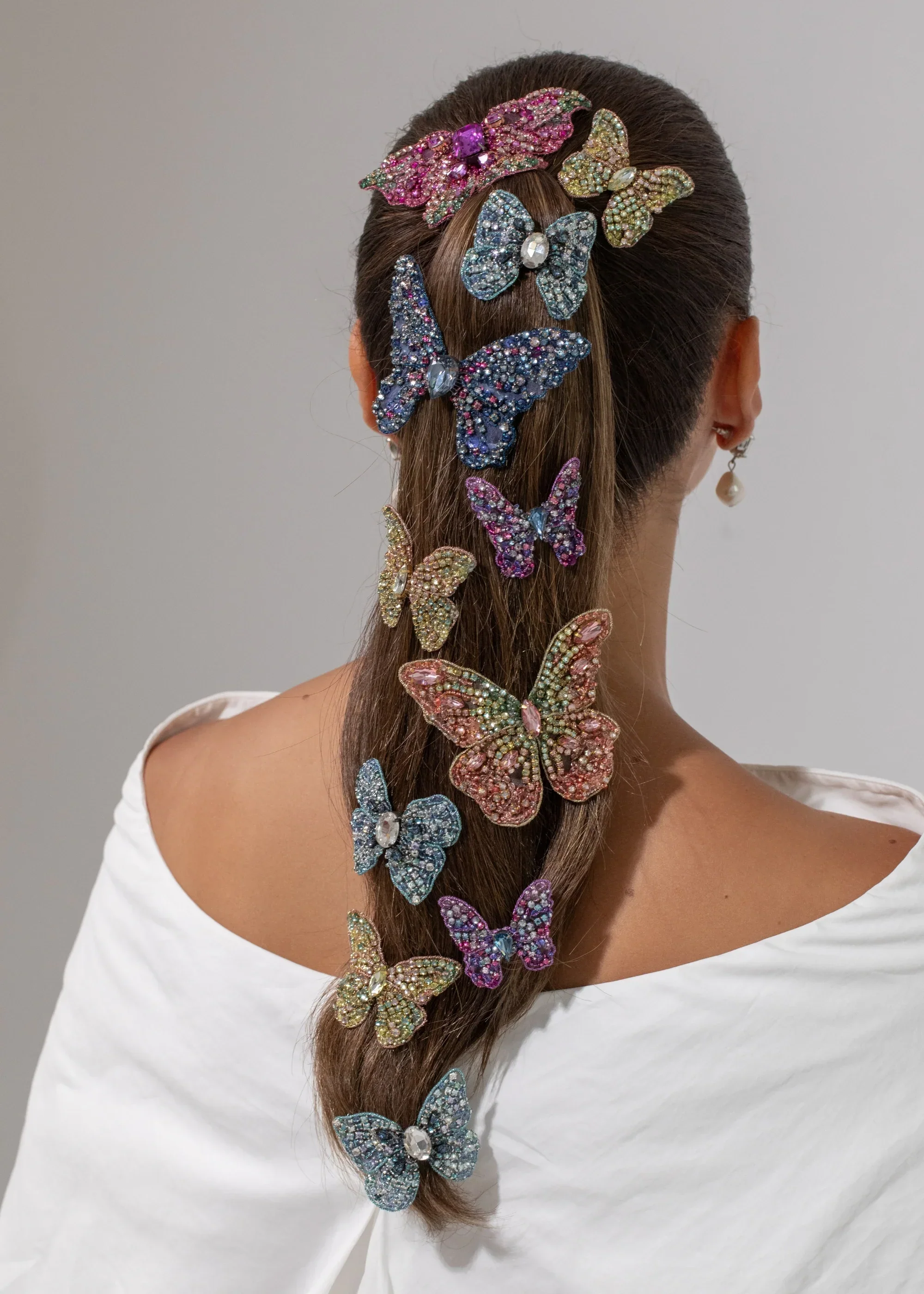 Jennifer Behr - Absolem Barrette - Image 5