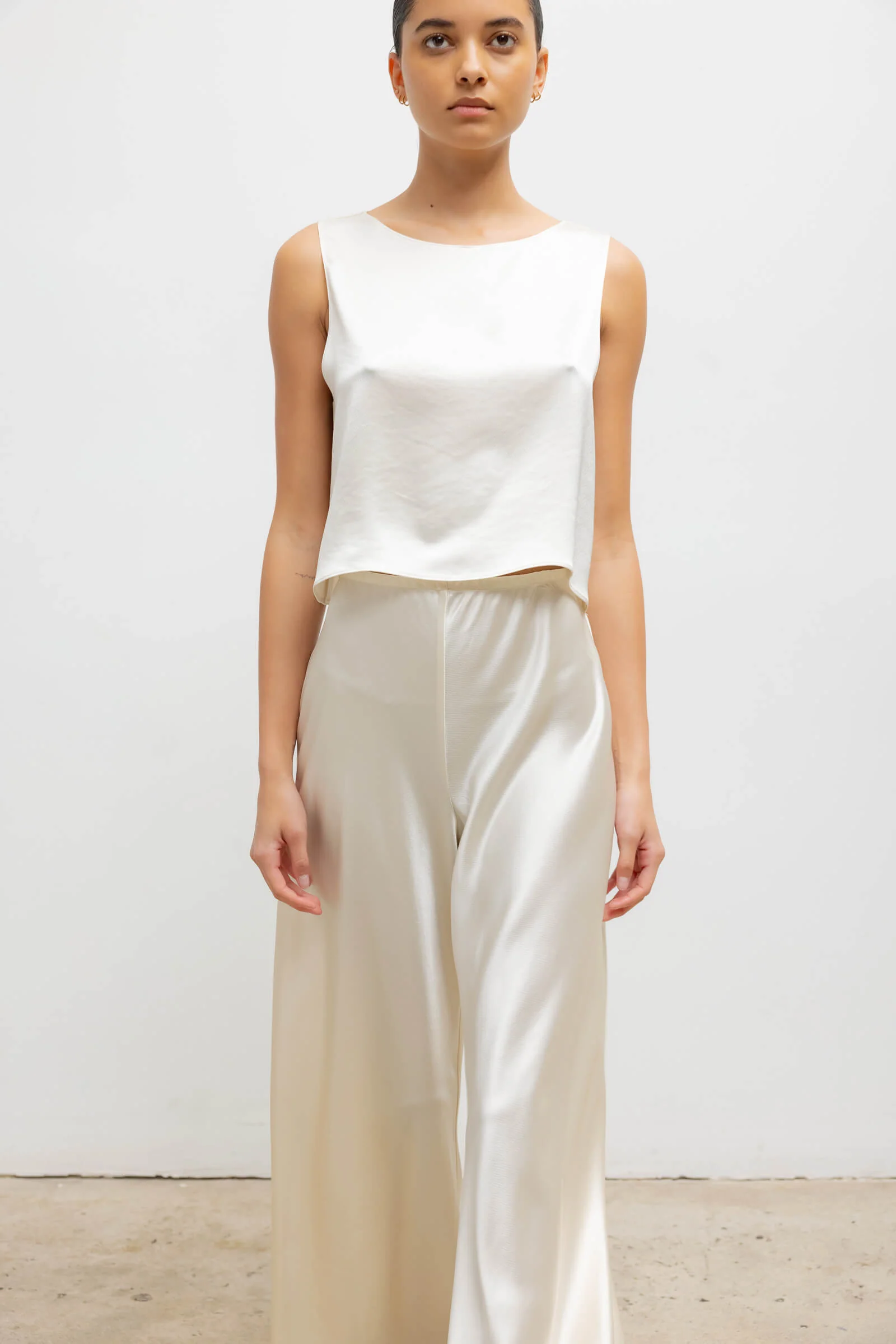 Leset - Barb Crop Sleeveless Crew - Image 3