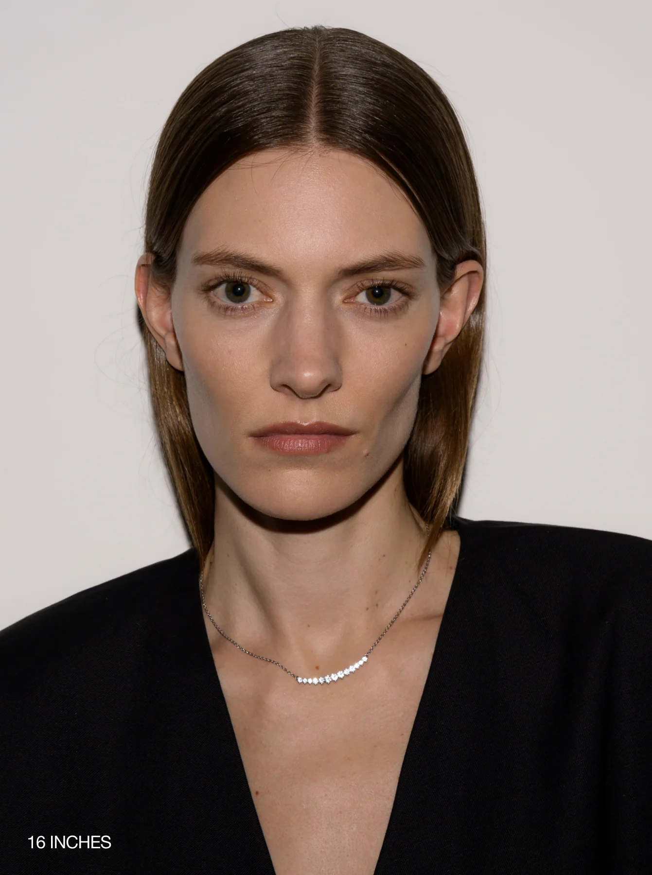 Dorsey - CURVE NECKLACE IN LAB EMERALD WITH LAB DIAMOND - Image 3