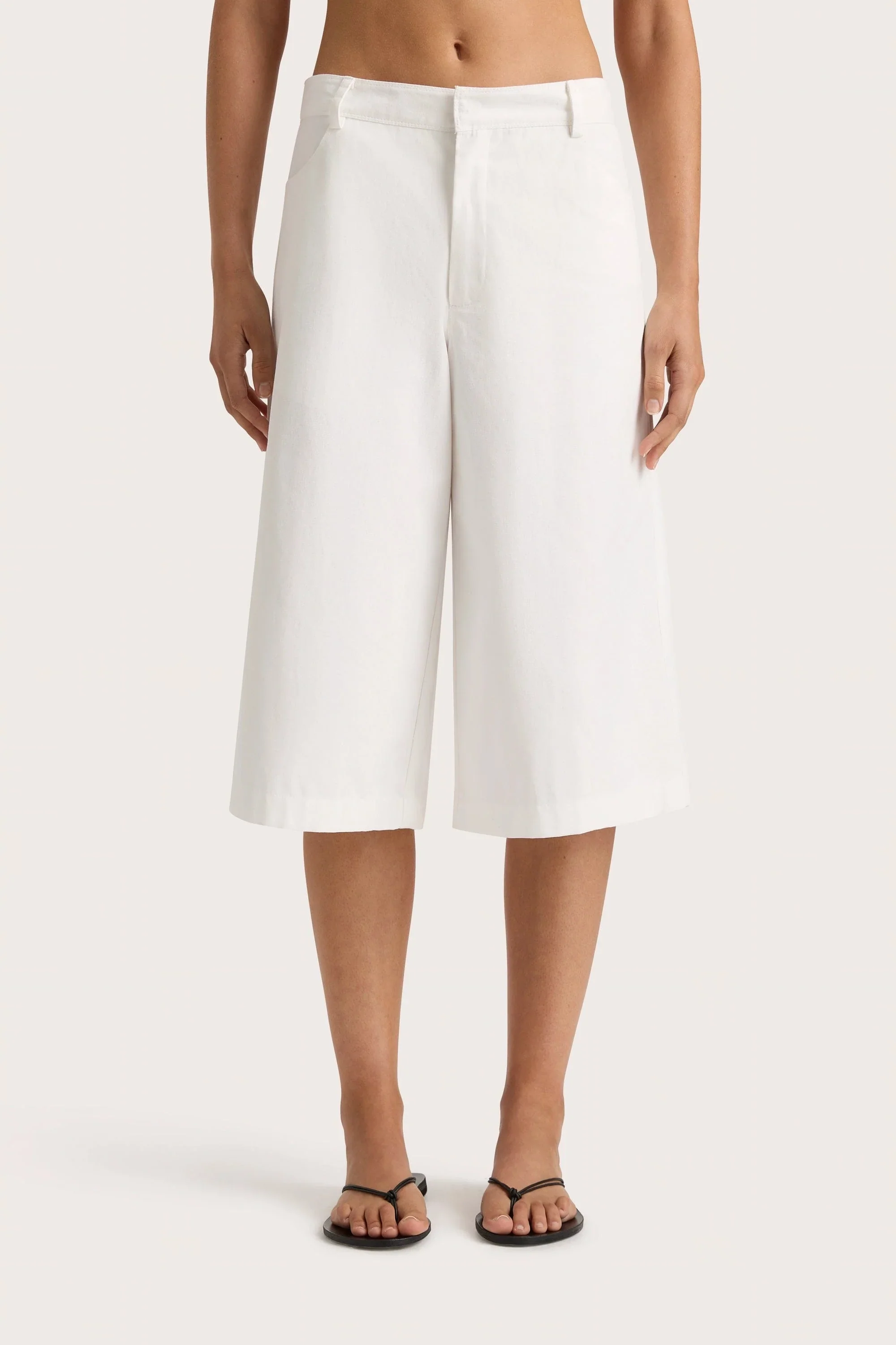 Faithfull - Cassis Short White - Final Sale - Image 4