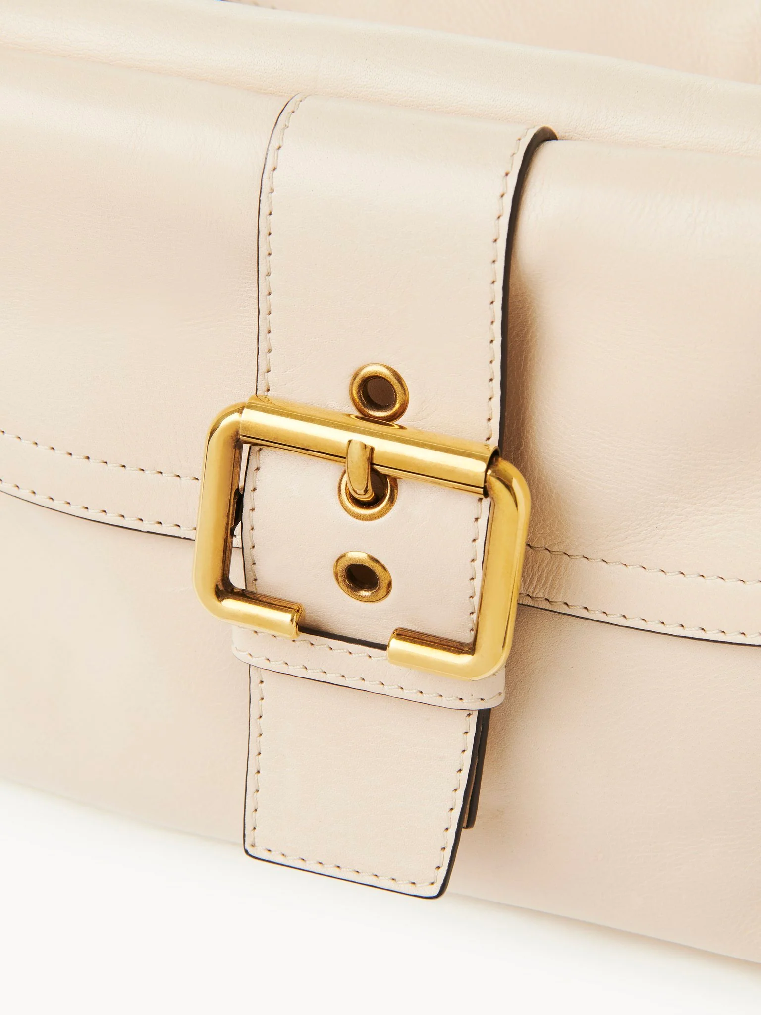 Chloé - Camera bag in shiny leather - Image 3