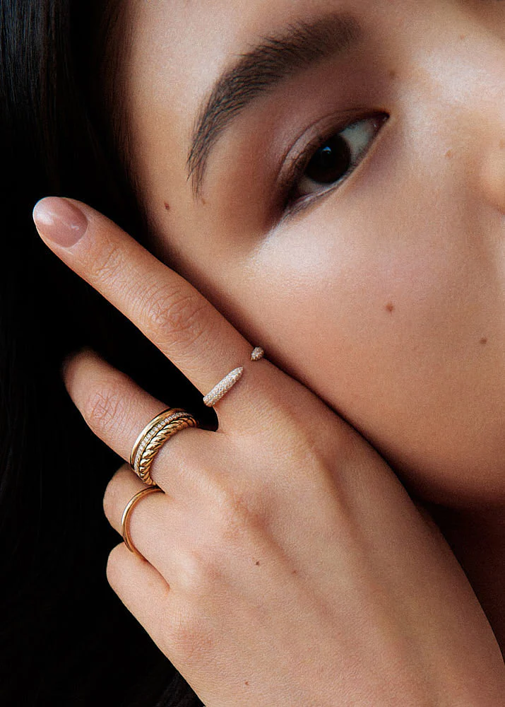 Kinn - Claudine Twist Ring - Image 5