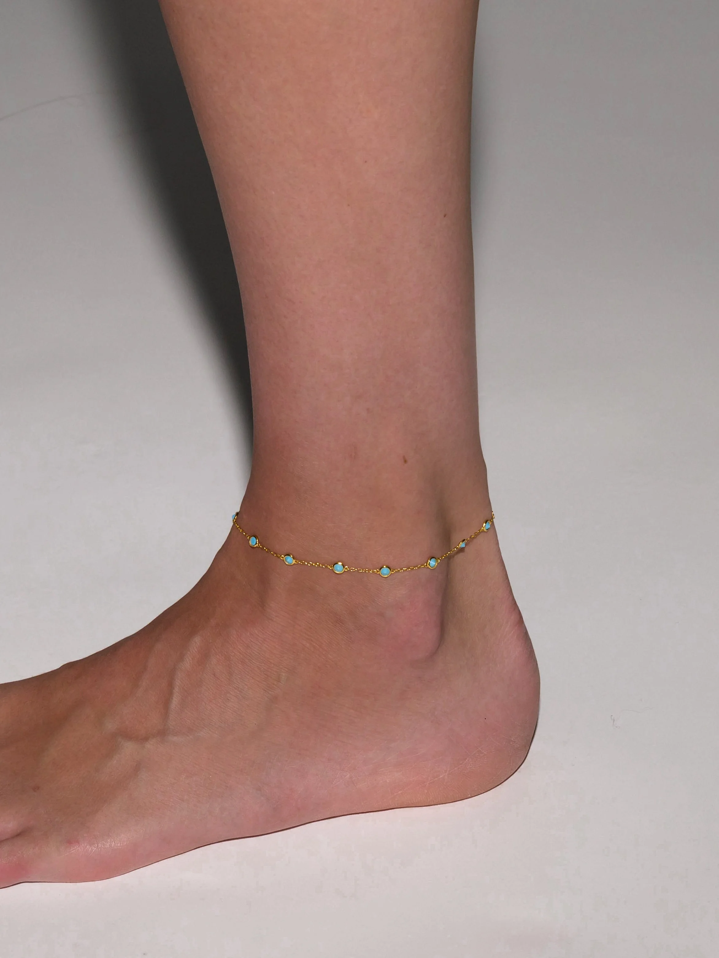 Dorsey - CLEMENCE, NANO TURQUOISE AND MOISSANITE ANKLET, GOLD - Image 2
