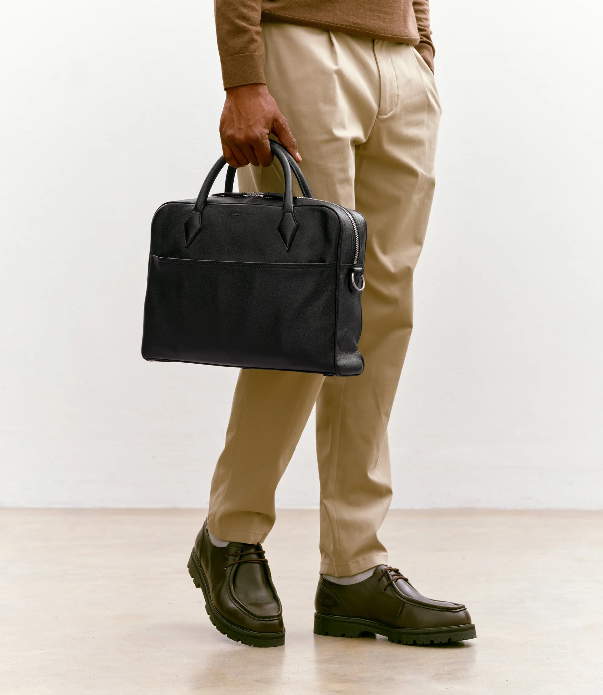 Metier - Closer Slim Buffalo Black - Image 3