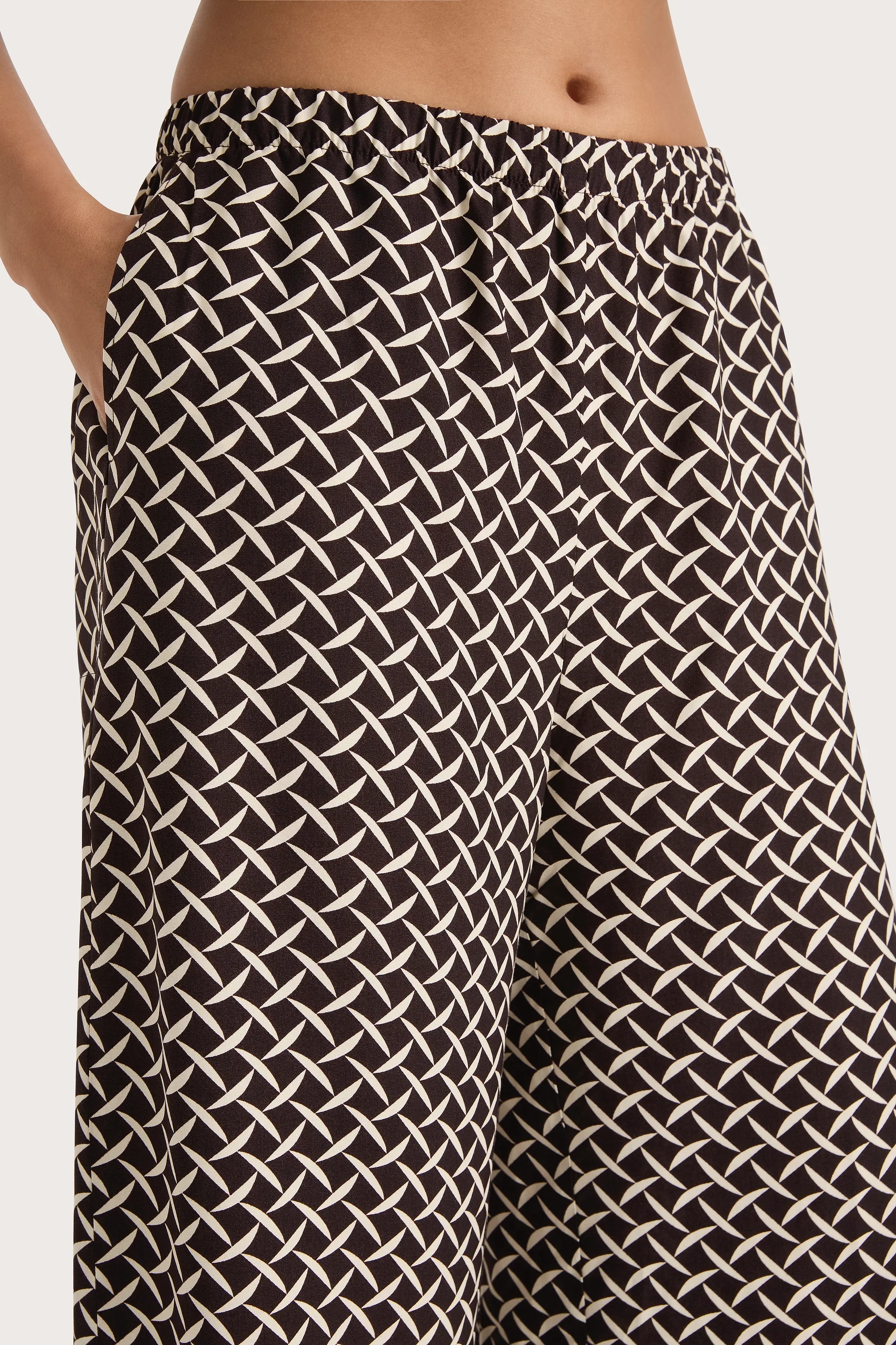Faithfull - Dalene Pant Espresso Geo - Final Sale - Image 5