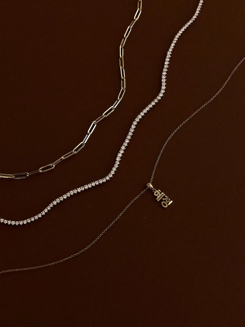 Kinn - Dear Kaia Vertical Nameplate Pendant - Image 5