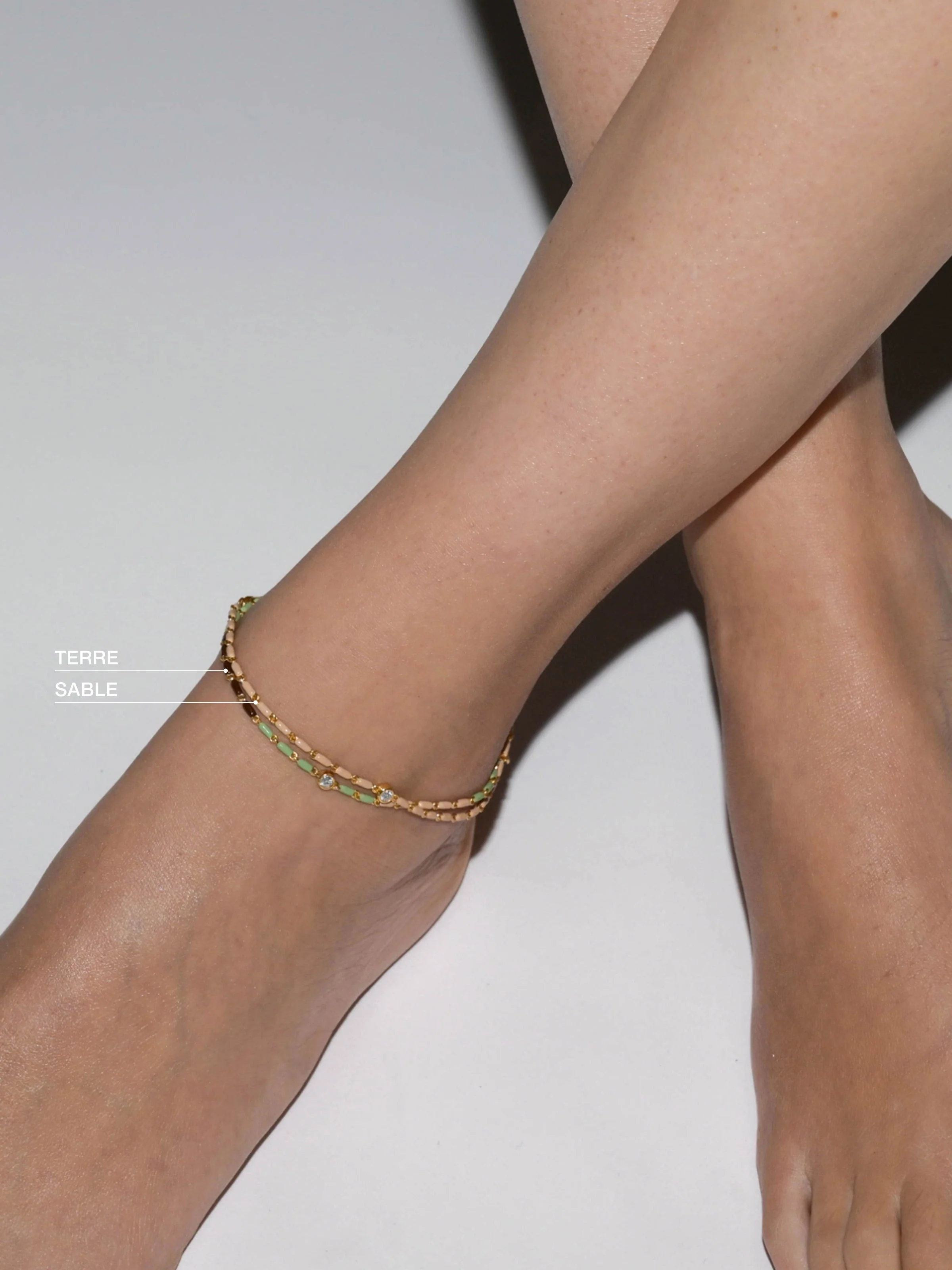 Dorsey - ENAMEL MOISSANITE ANKLET IN SABLE, 18K GOLD VERMEIL - Image 2