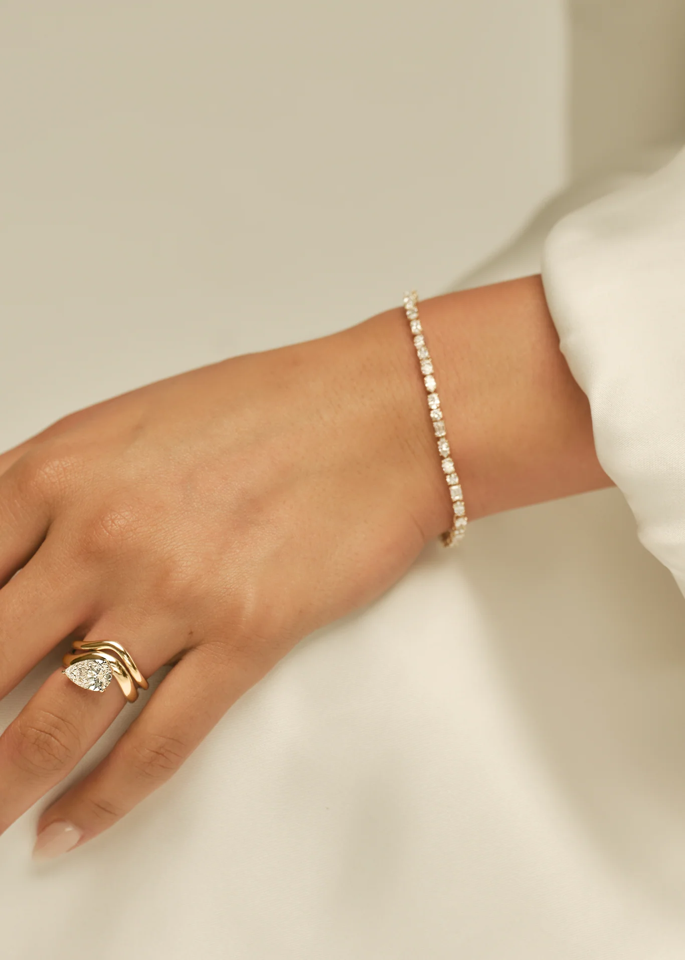 Kinn - Esme Fancy Shape Tennis Bracelet 4ctw White Gold - Image 4