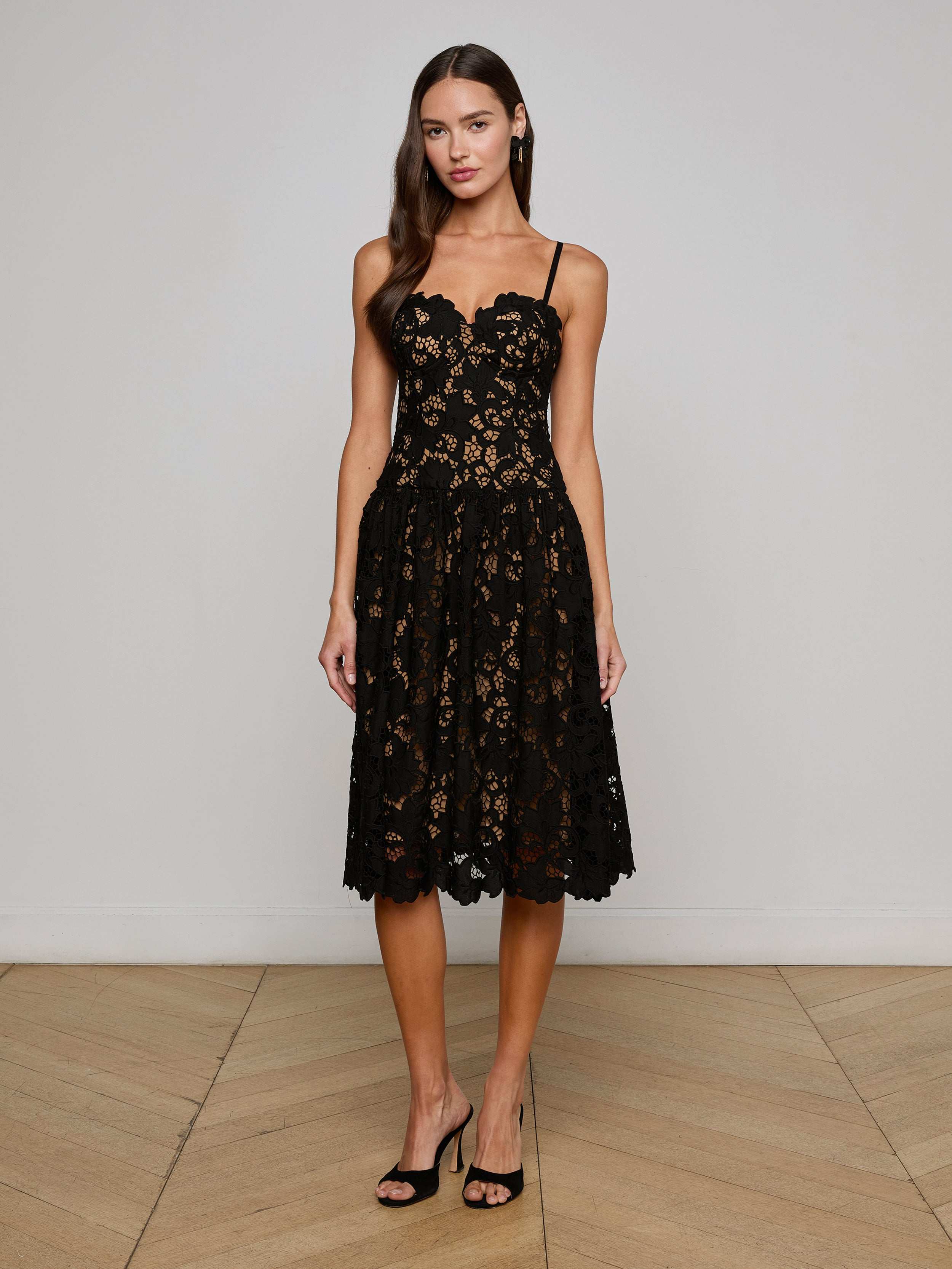 L'AGENCE - Flyn Lace Midi Dress - Image 7