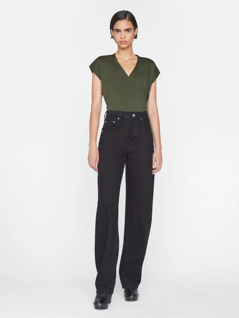 FRAME - Le Mid Rise V Neck Tee - Image 3