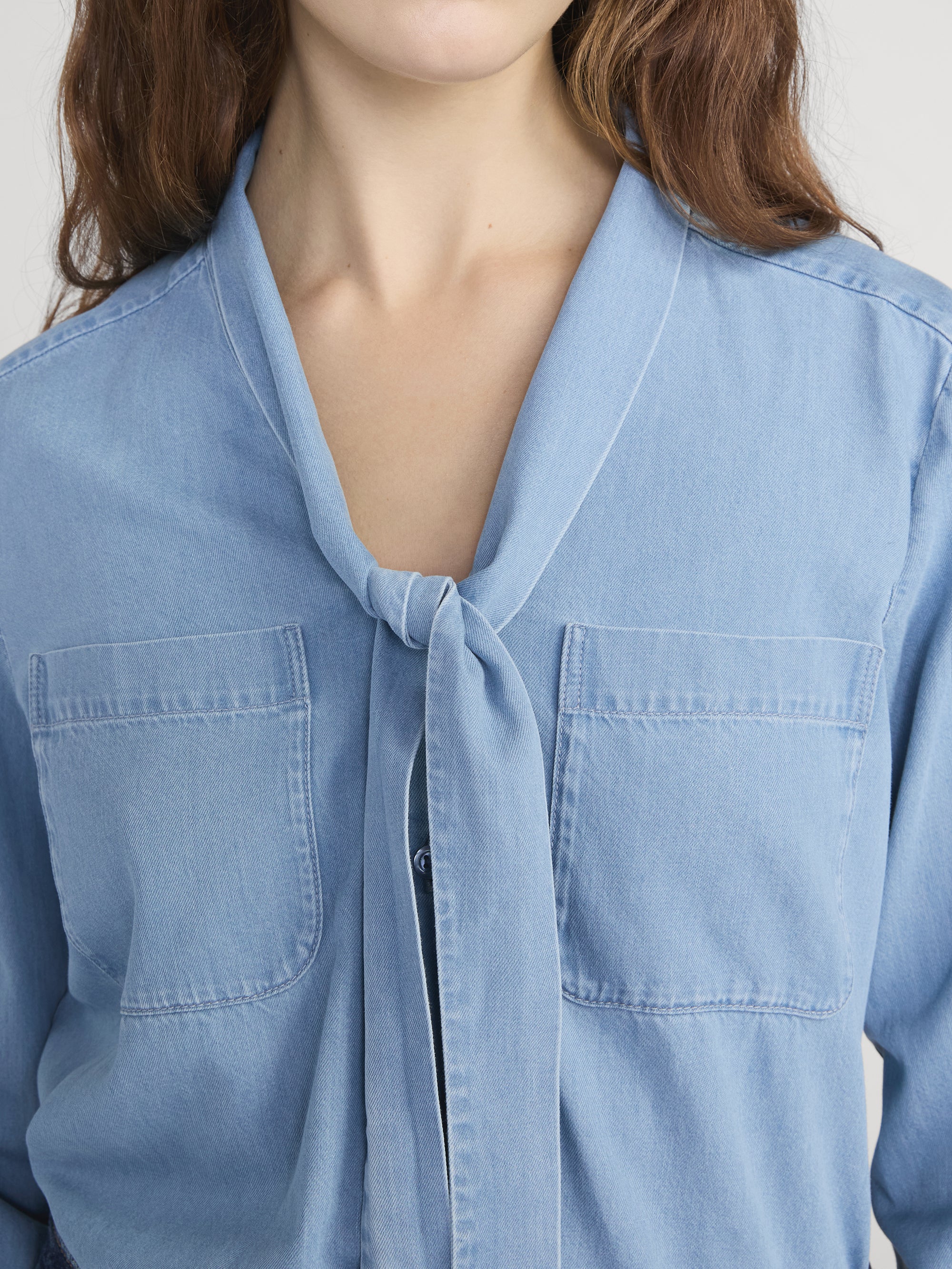 FRAME - The Denim Modern Tie Blouse - Image 5