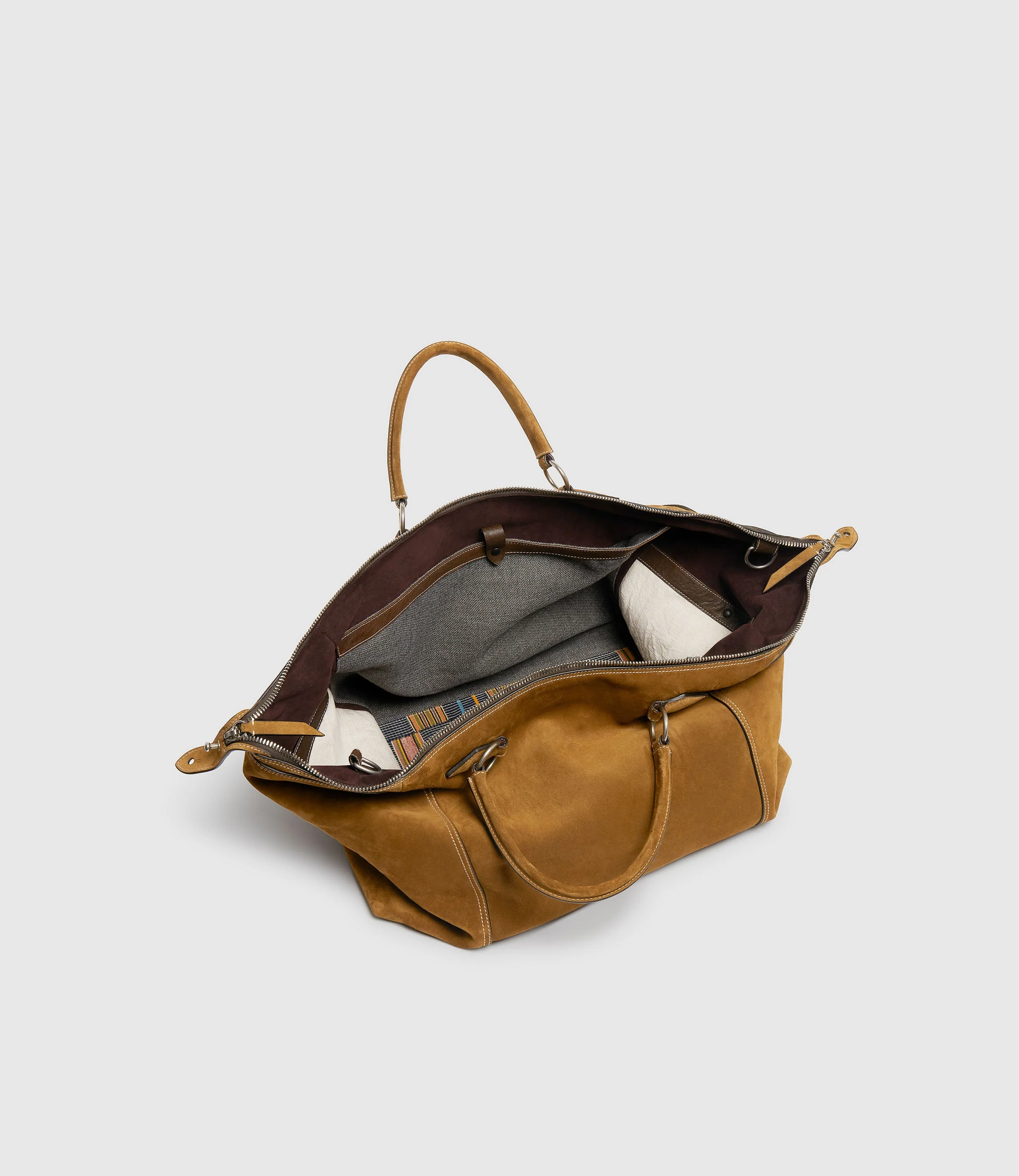 Metier - INDIANA JONES™ Vagabond Duffle Marrakech Suede - Collector’s Edition 8/10 - Image 3