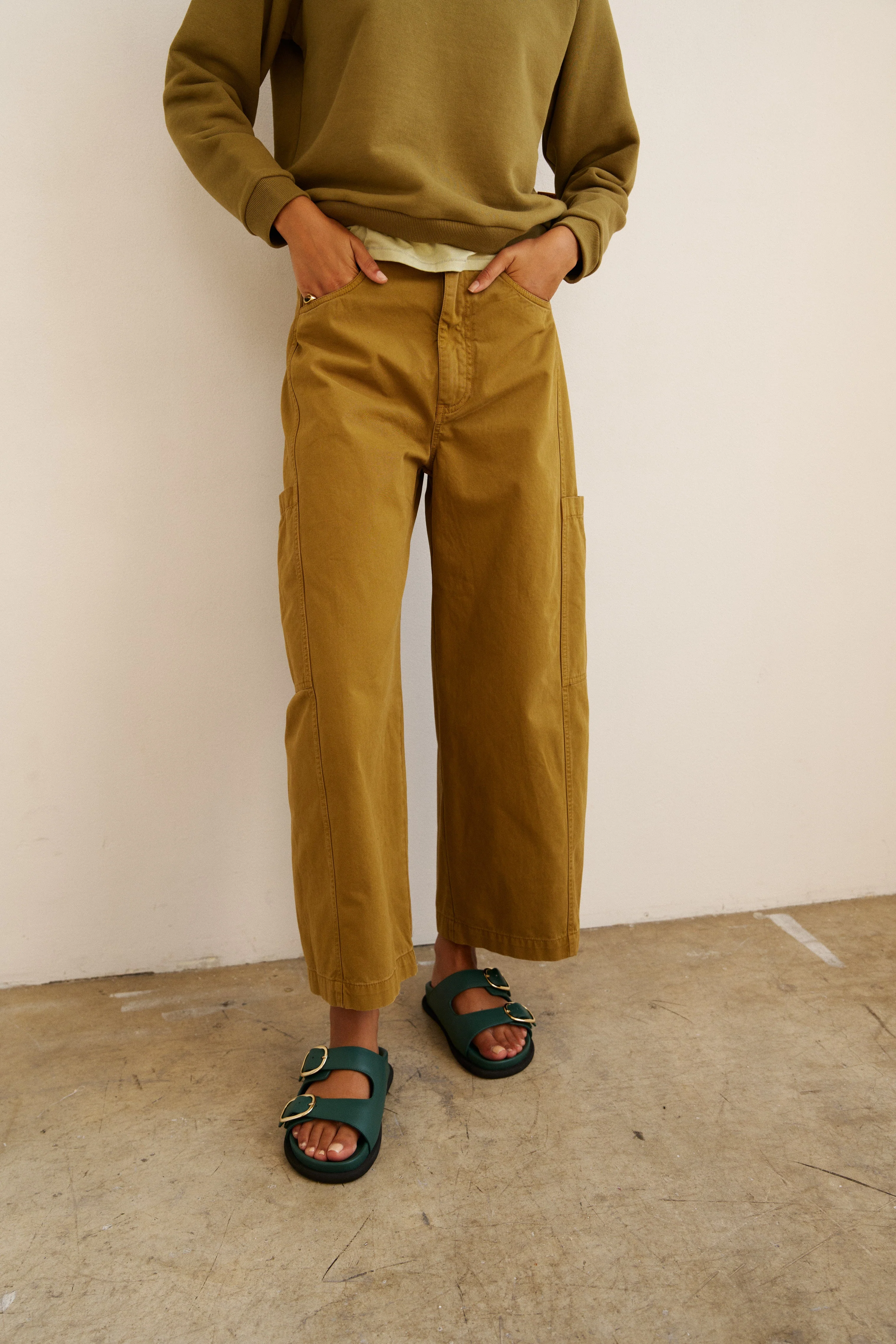 Jamie Haller - The Baggy Painter Crop in Avo - Image 9