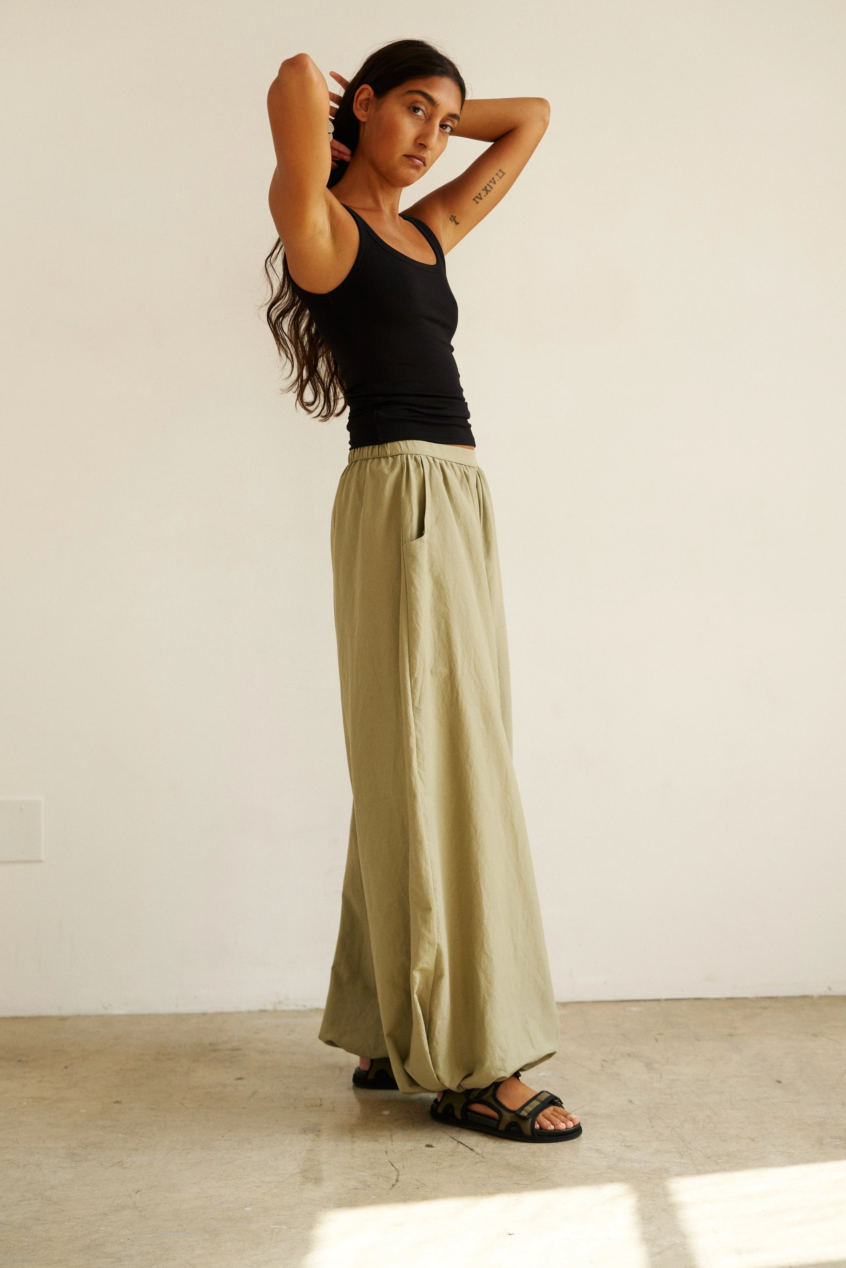 Jamie Haller - The Balloon Pant in Eucalyptus - Image 4