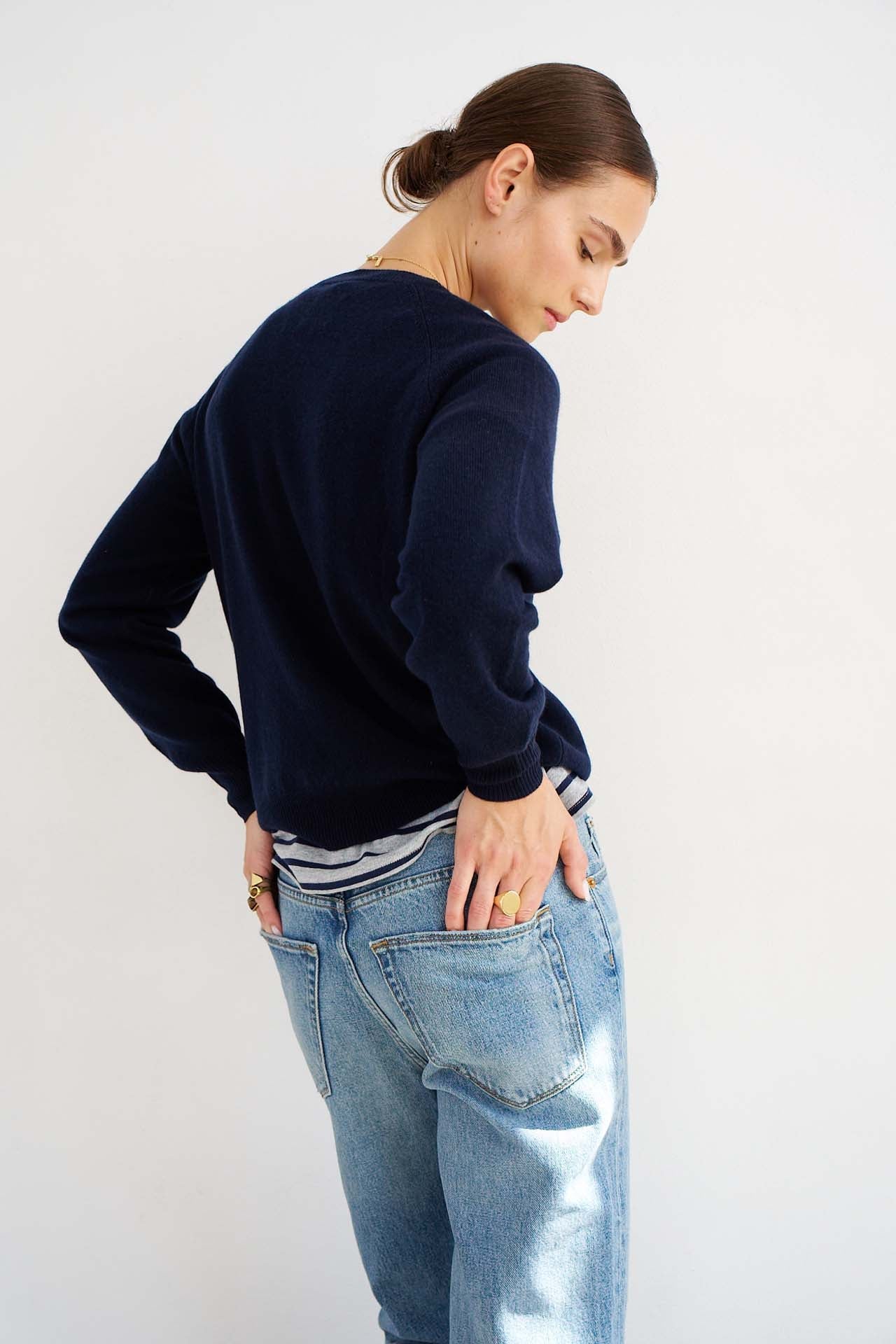 Jamie Haller - The Cashmere Crew in Navy - Image 10