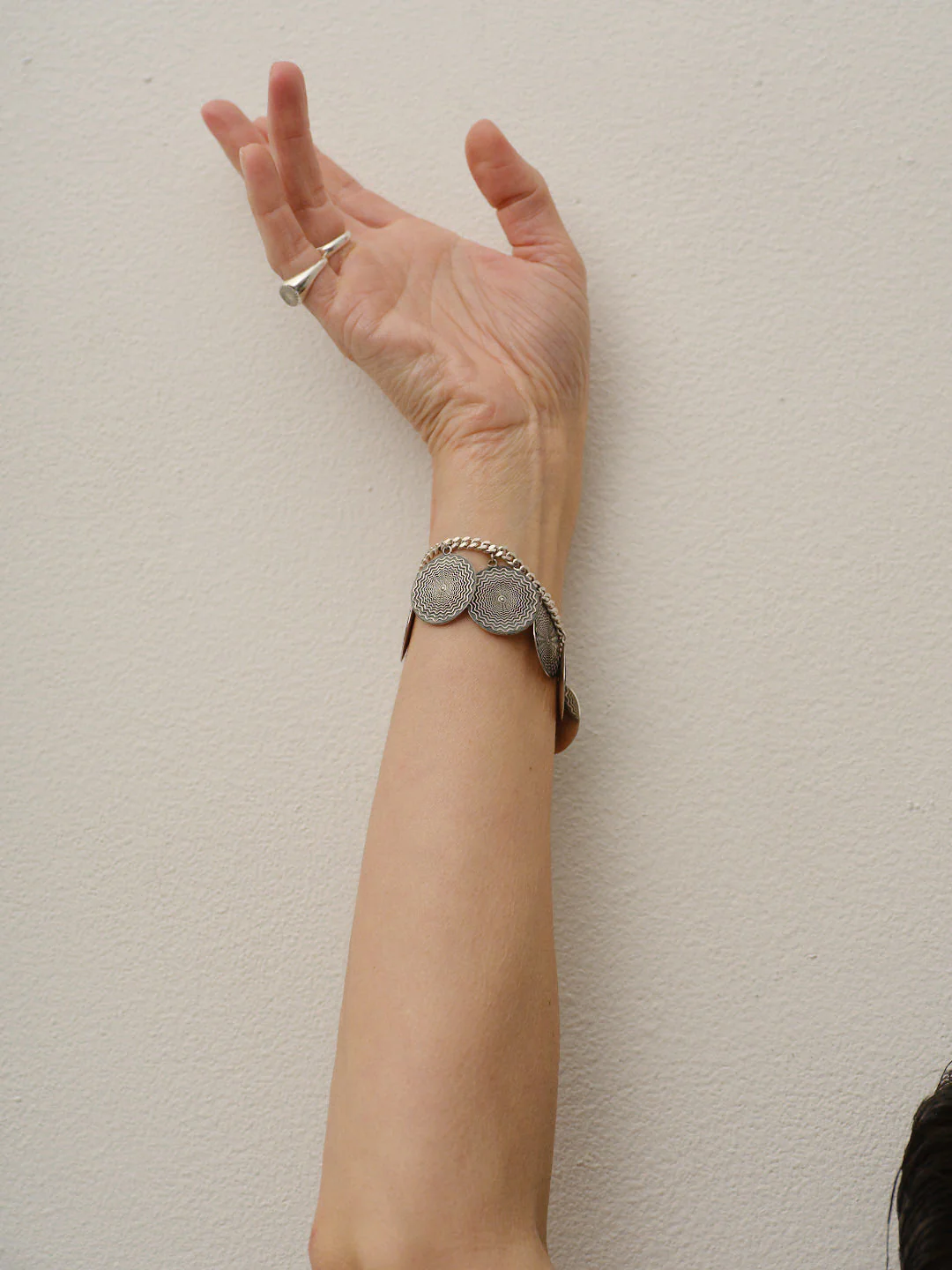 Jamie Haller - The Chaos Sunburst Charm Bracelet in Sterling Silver - Image 7