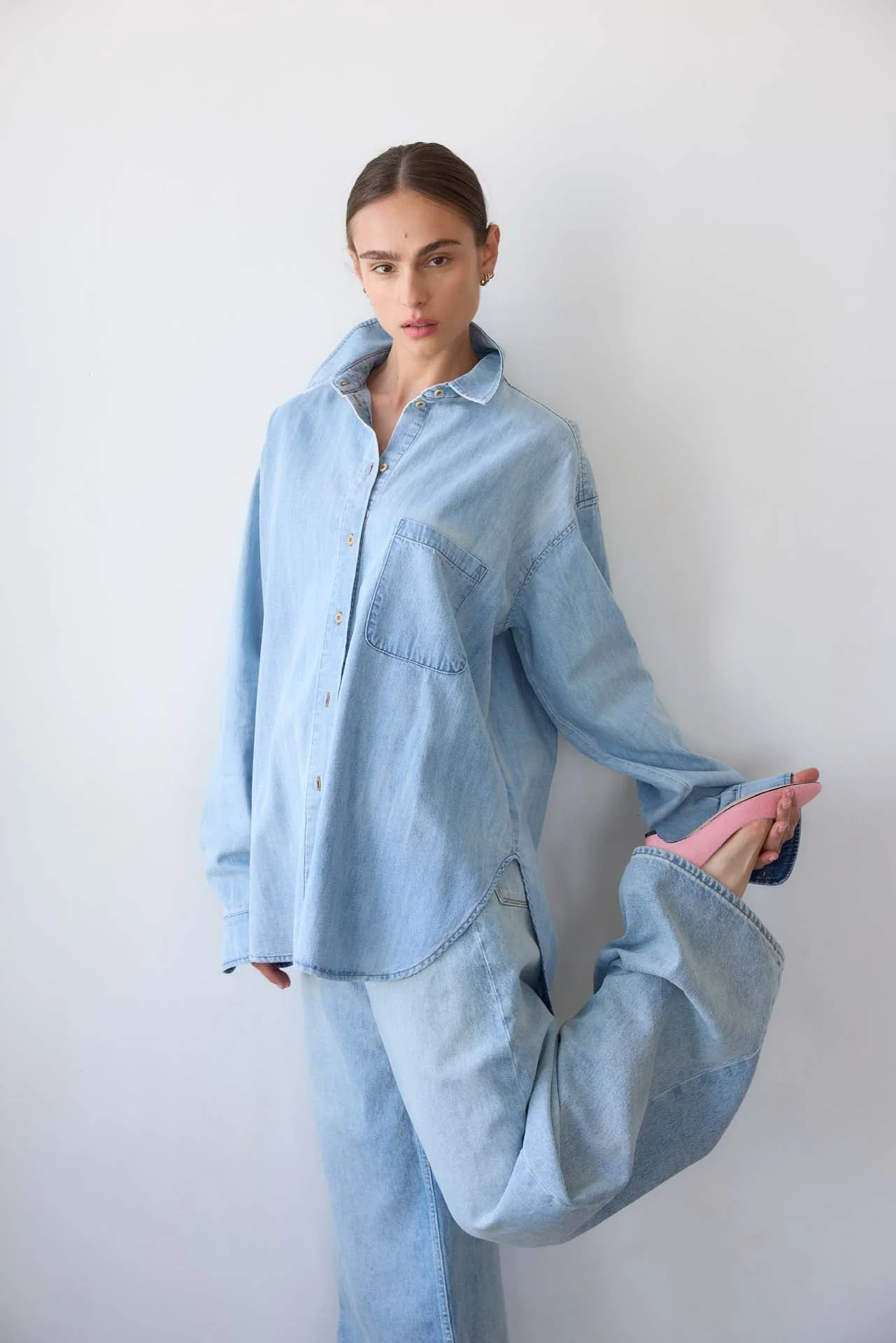 Jamie Haller - The Essential Shirt in Ice Indigo - Image 3