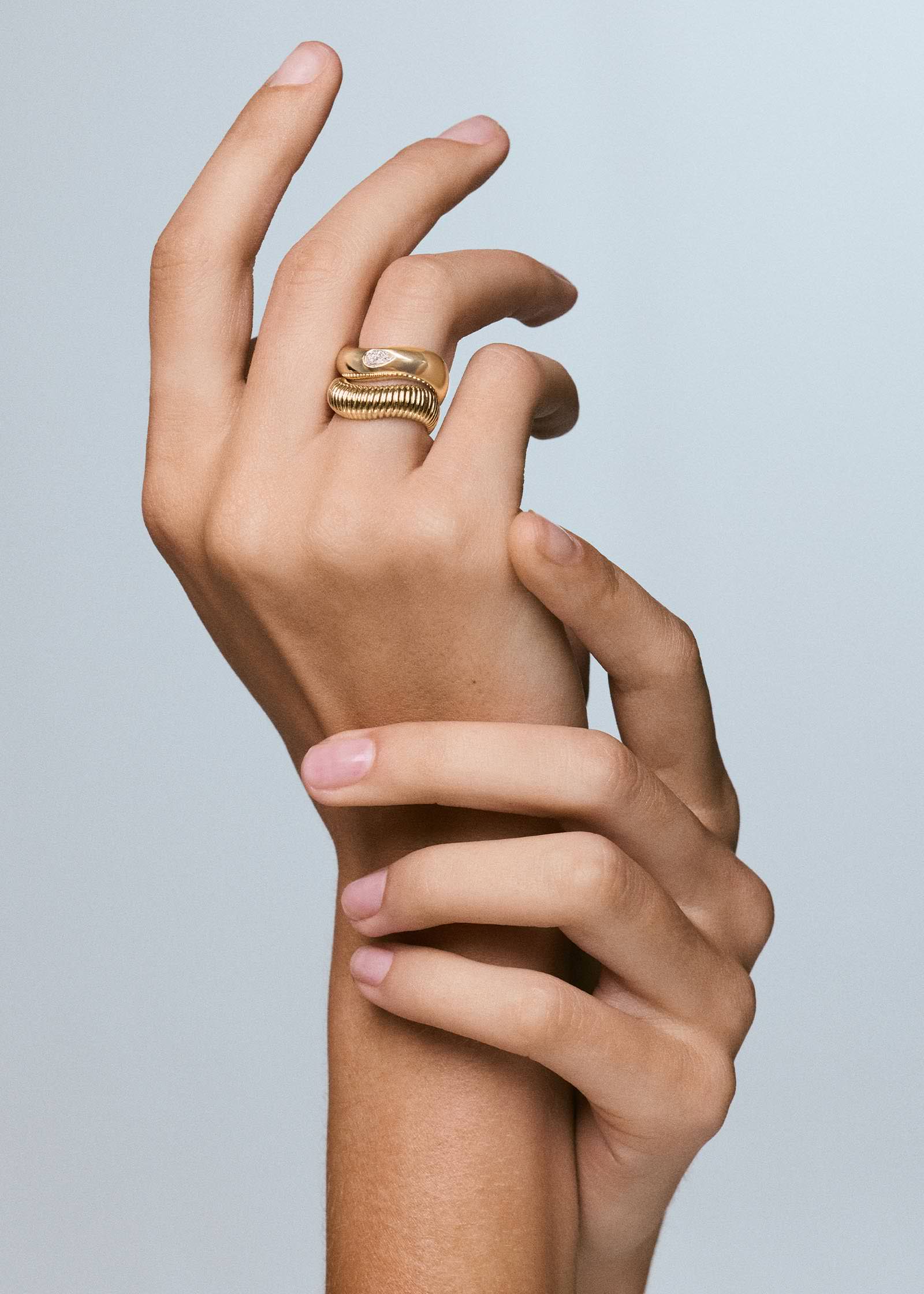Kinn - Demi Curve & Coil Ring Stack - Image 3