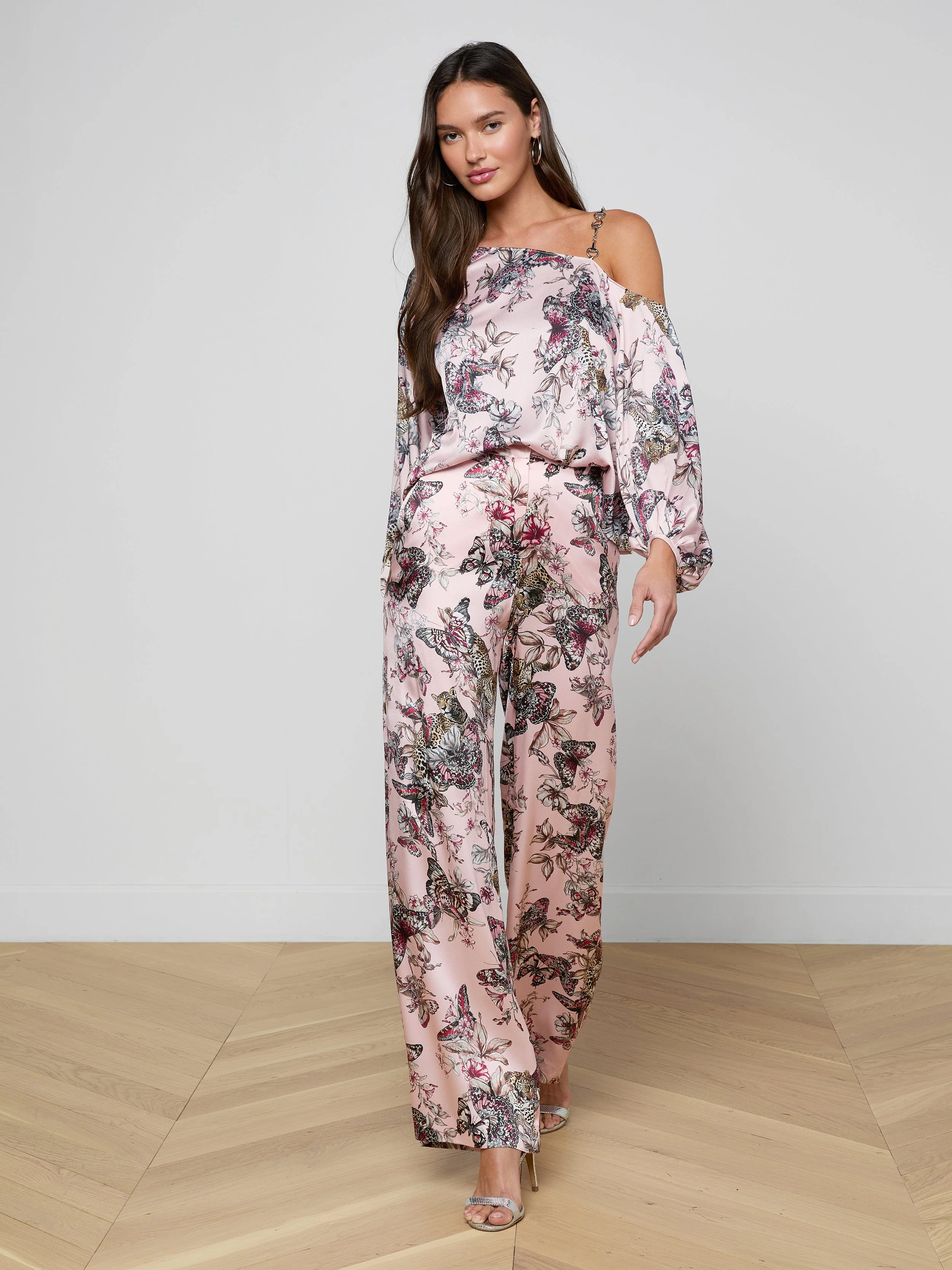 L'AGENCE - Asami Chain One - Shoulder Blouse - Image 4
