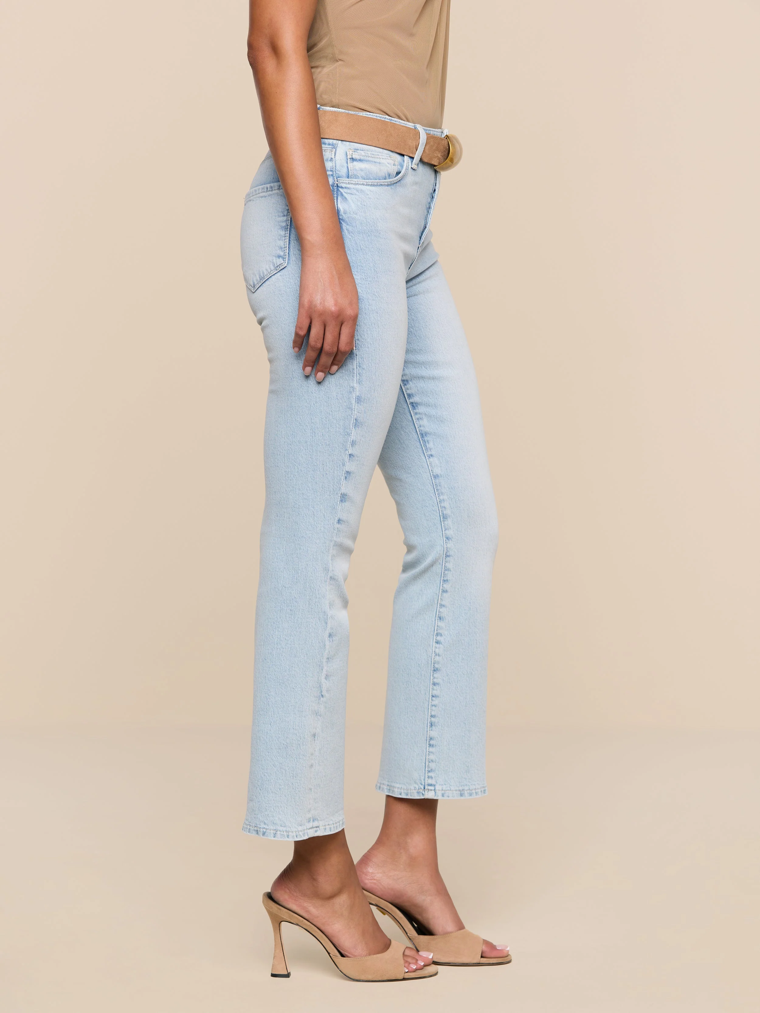 L'AGENCE - Tati Cropped Micro Boot Jean - Image 4