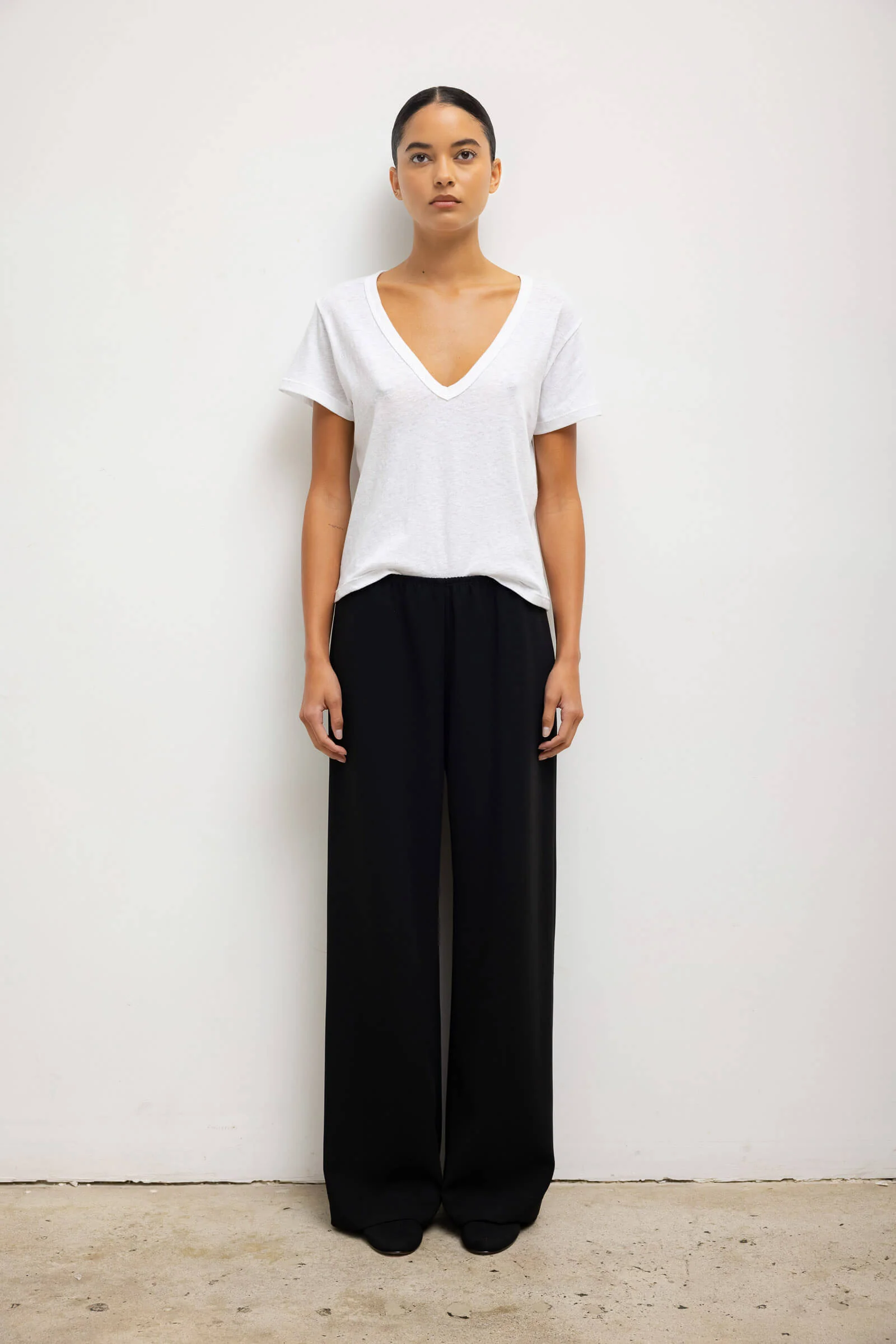 Leset - Laura V Neck Tee - Image 3