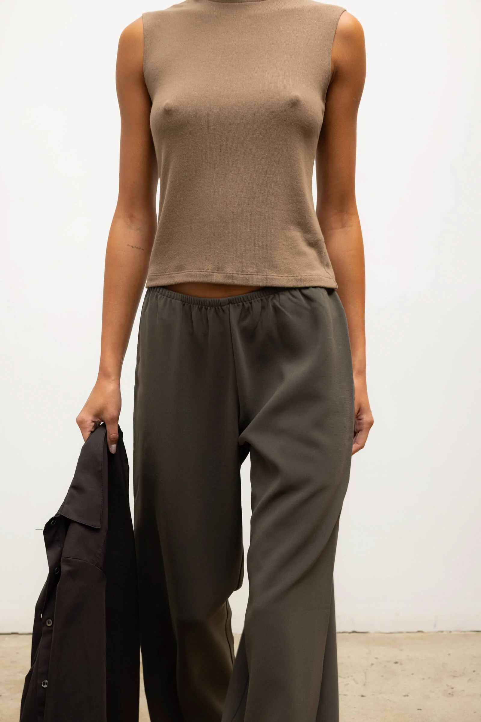 Leset - Lauren Sleeveless Turtleneck - Image 5