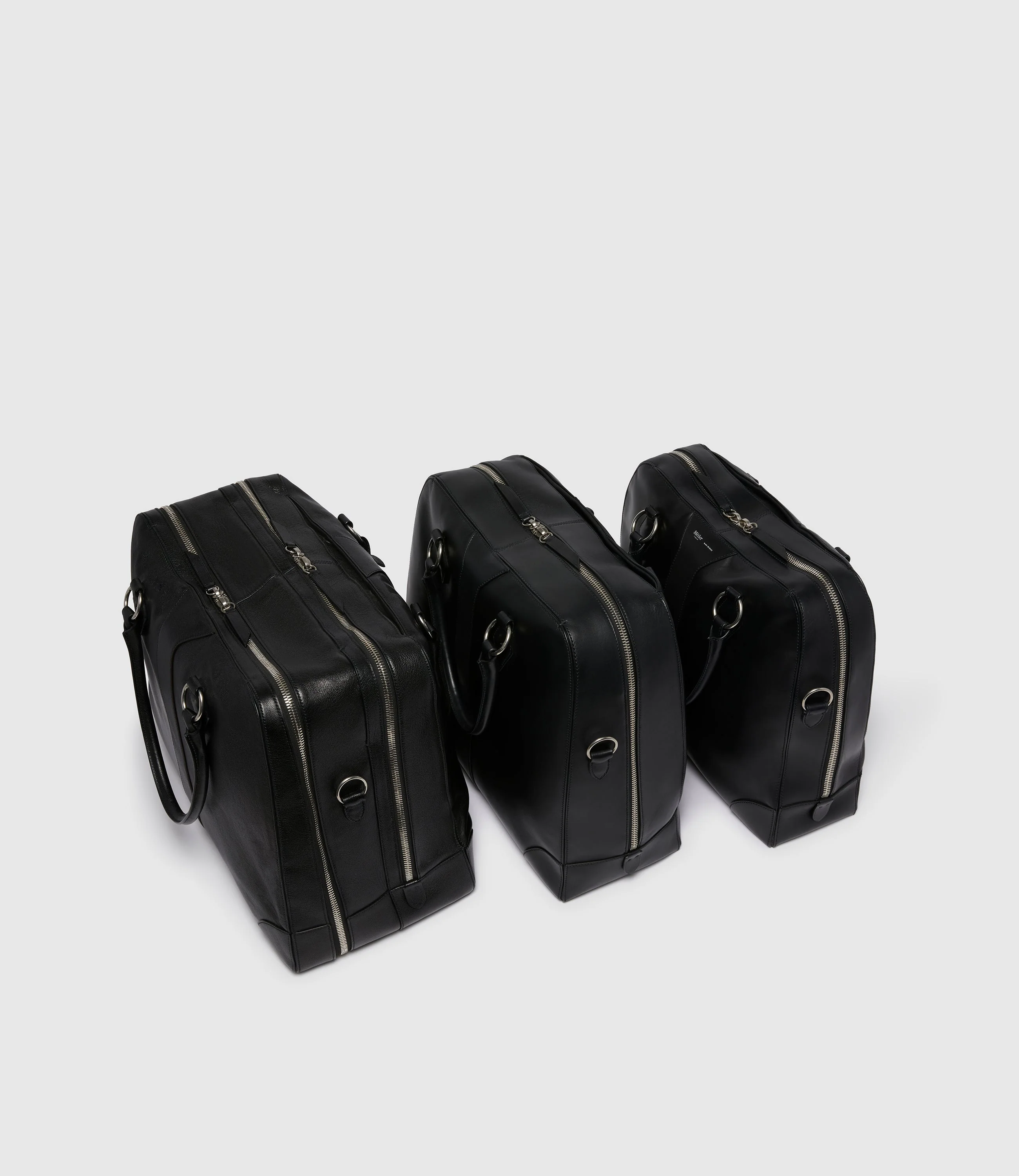 Metier - Le Voyage Two to Three Night Bag Natural Calfskin Matte Black - Image 4