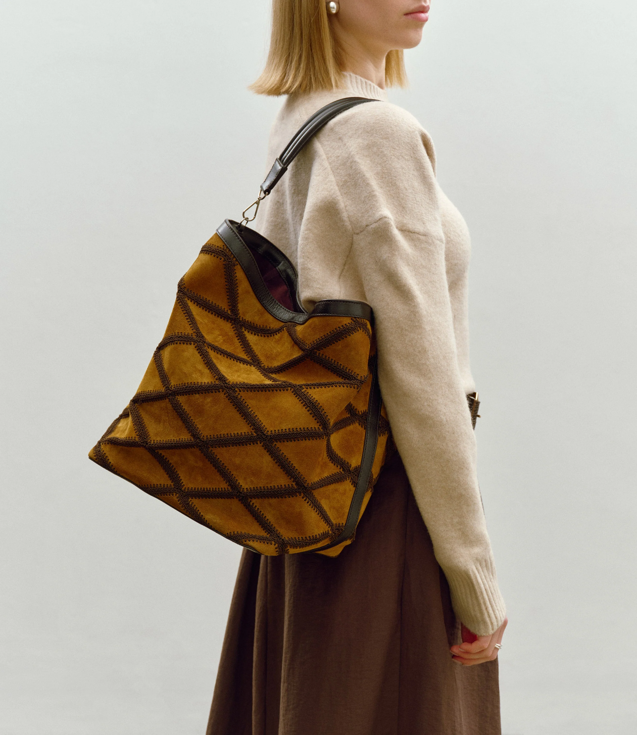 Metier - Twist 22 Suede Patchwork Marrakech - Image 4