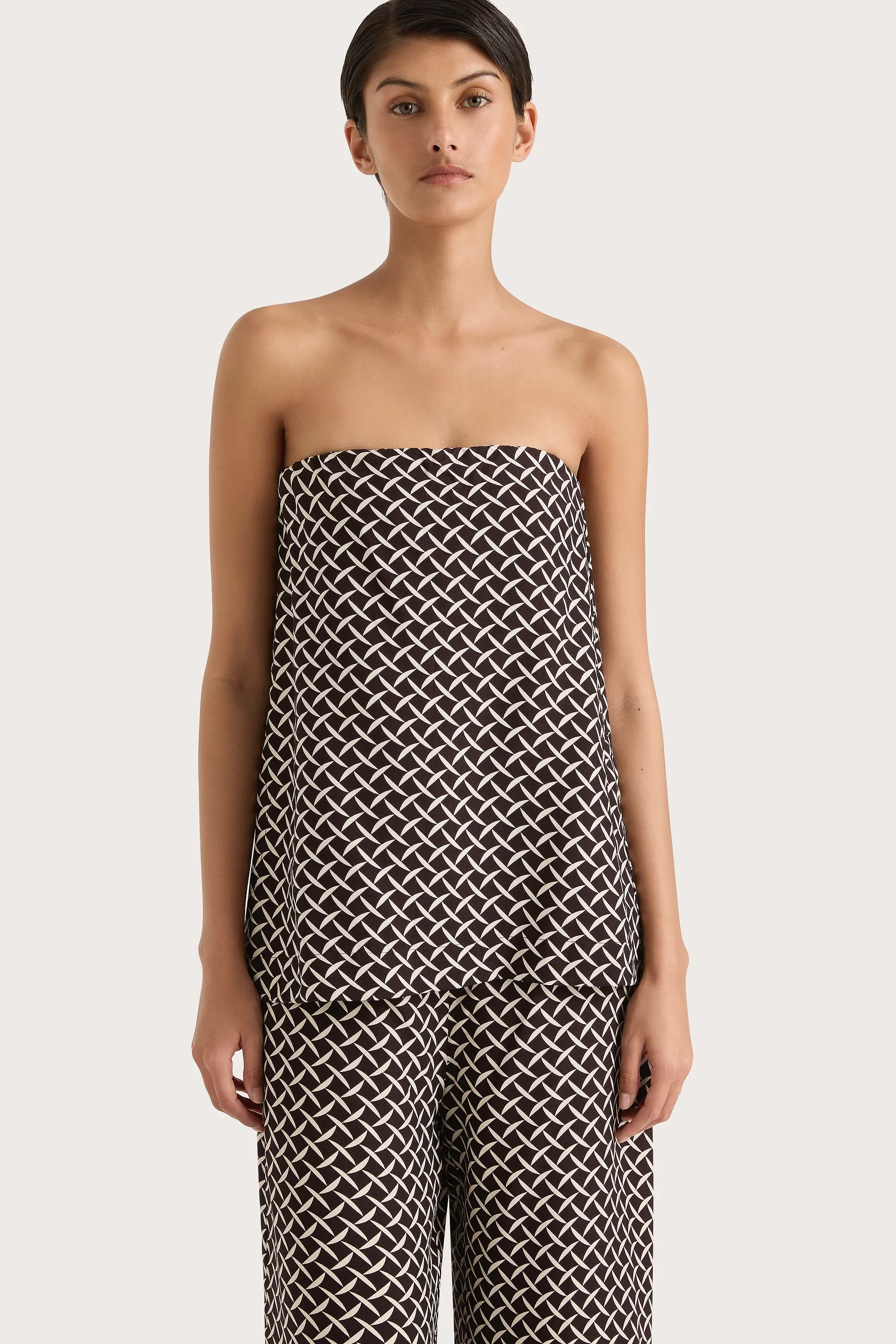 Faithfull - Ninette Strapless Top Espresso Geo - Final Sale - Image 3