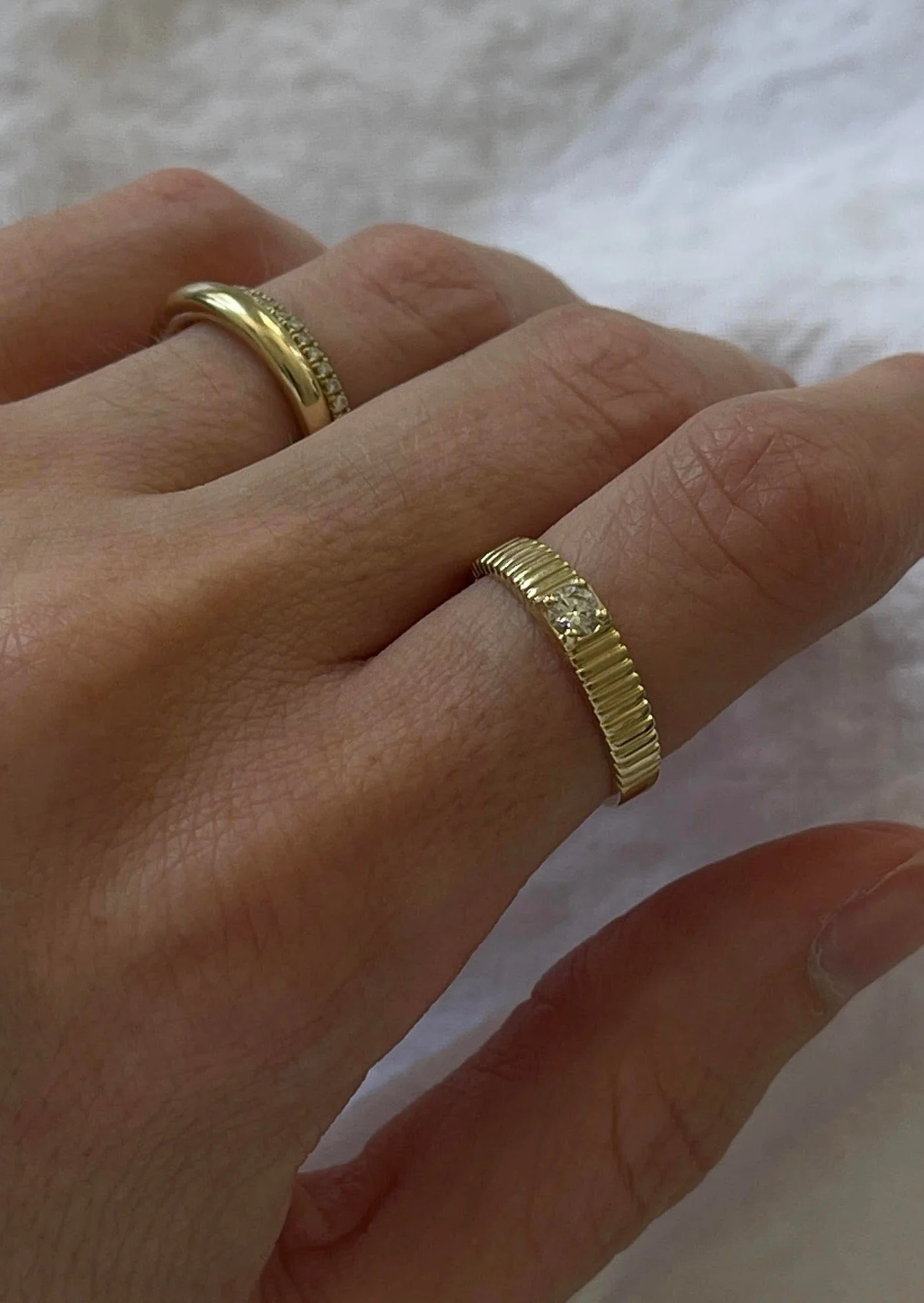 Kinn - Petite Classic Solis Ribbed Ring Diamond - Image 5