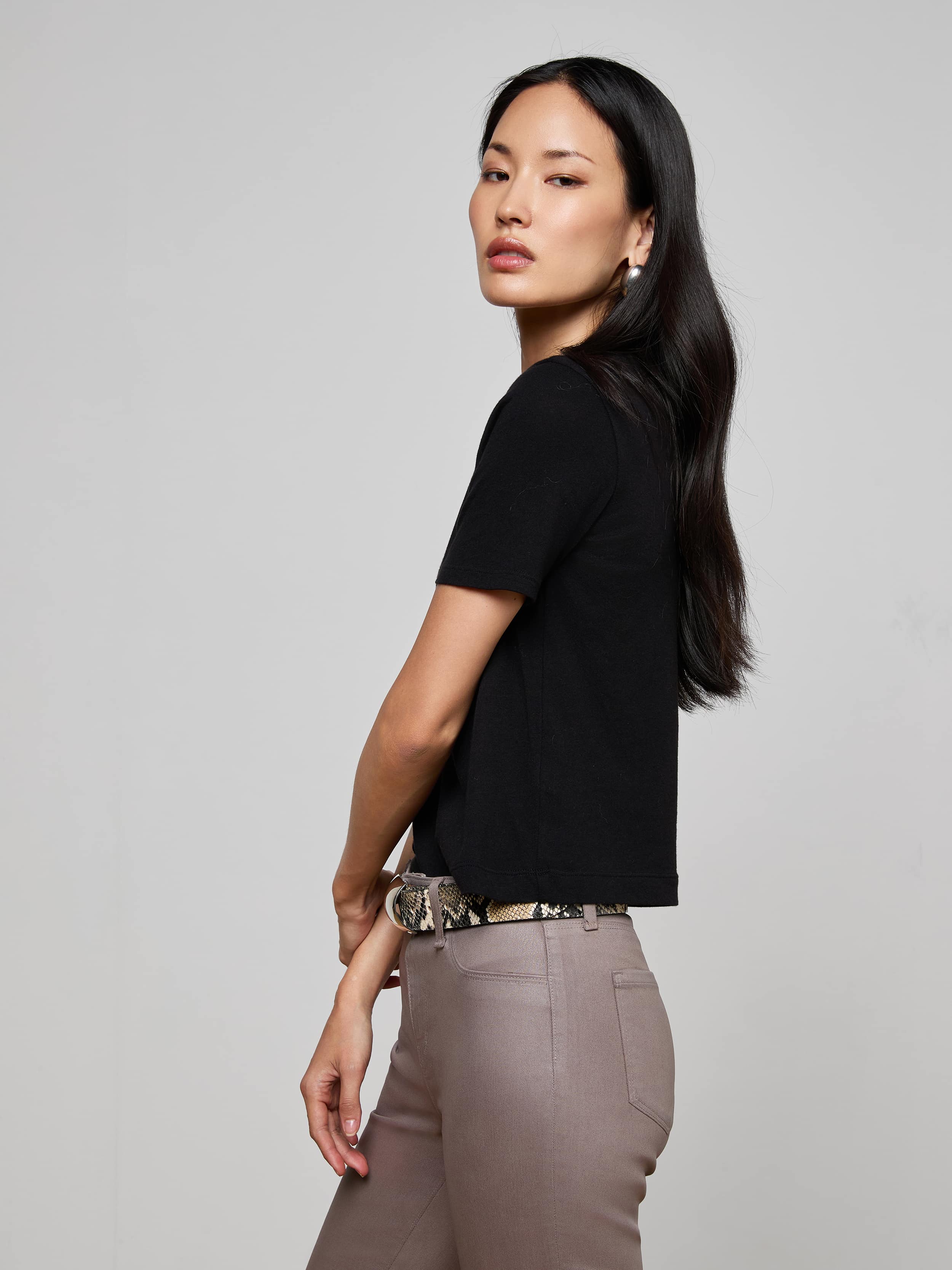 L'AGENCE - Stormy Cropped Cotton Tee - Image 8