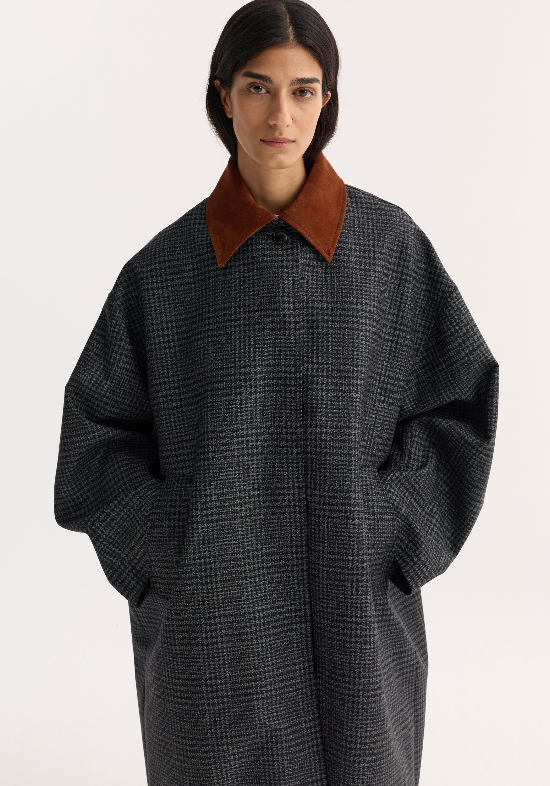 ROHE - Suede collar check coat | black / grey check - Image 3