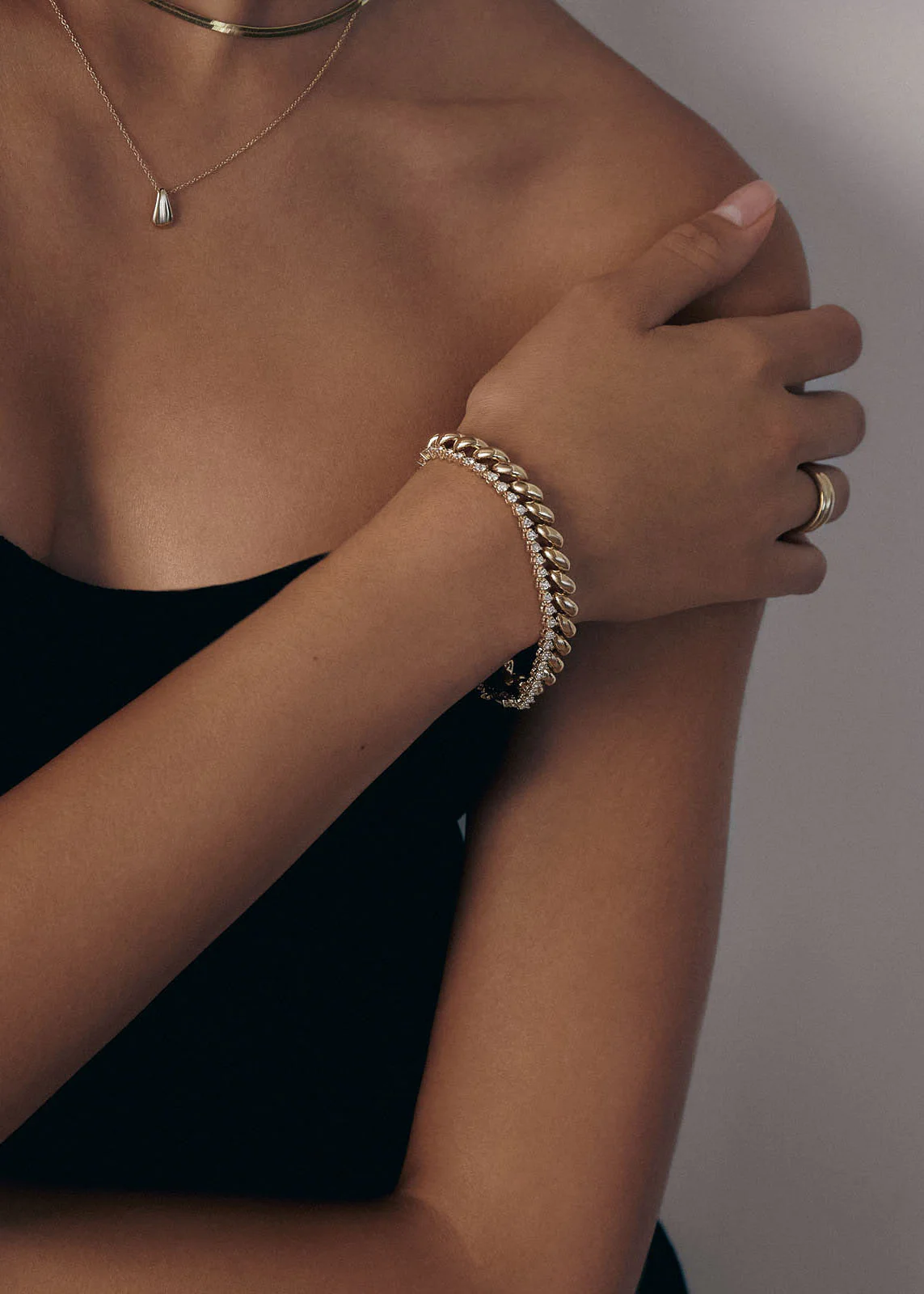 Kinn - Teardrop Necklace - Image 3