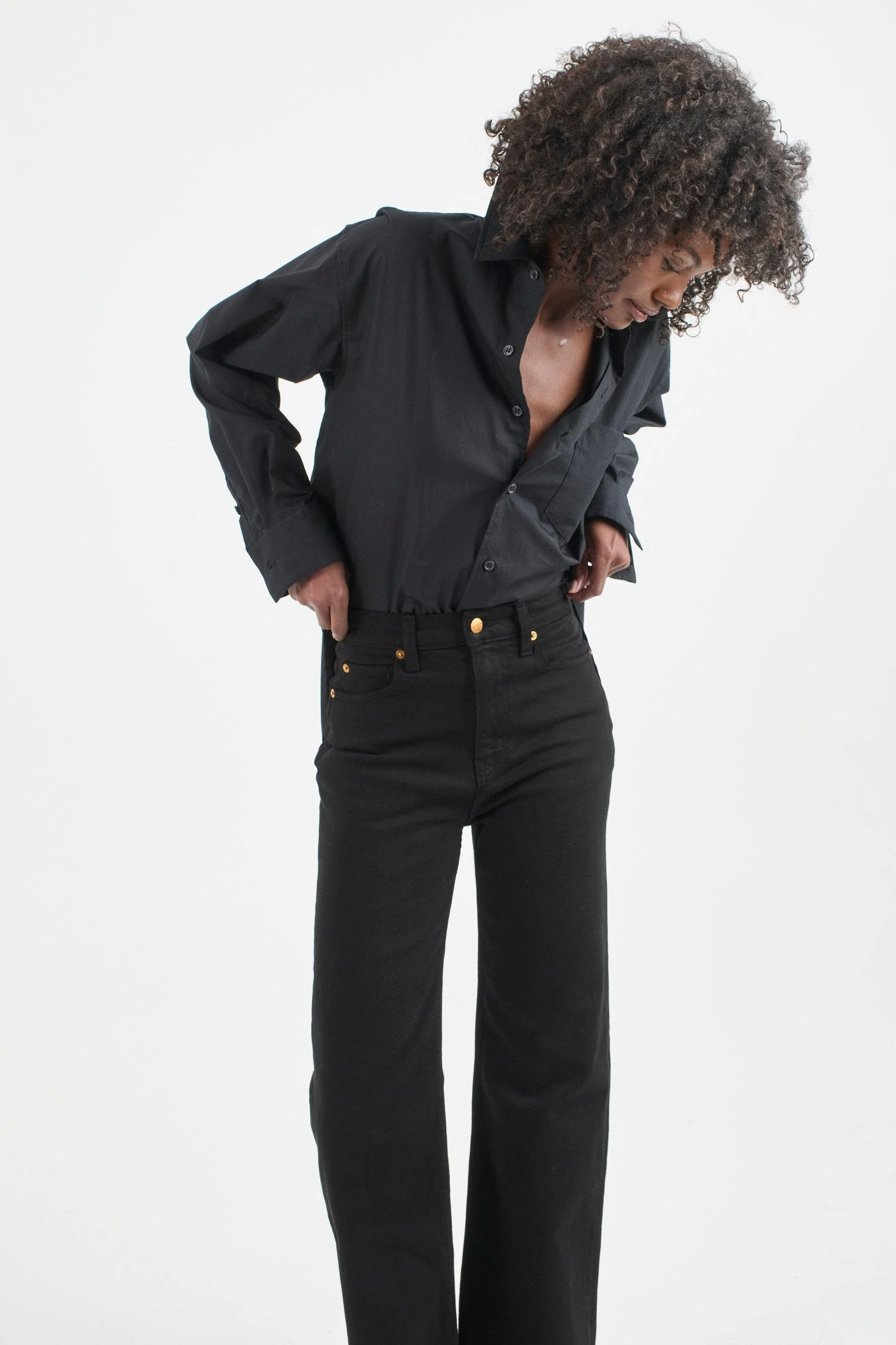 Jamie Haller - The Crease Jean in Black - Image 15