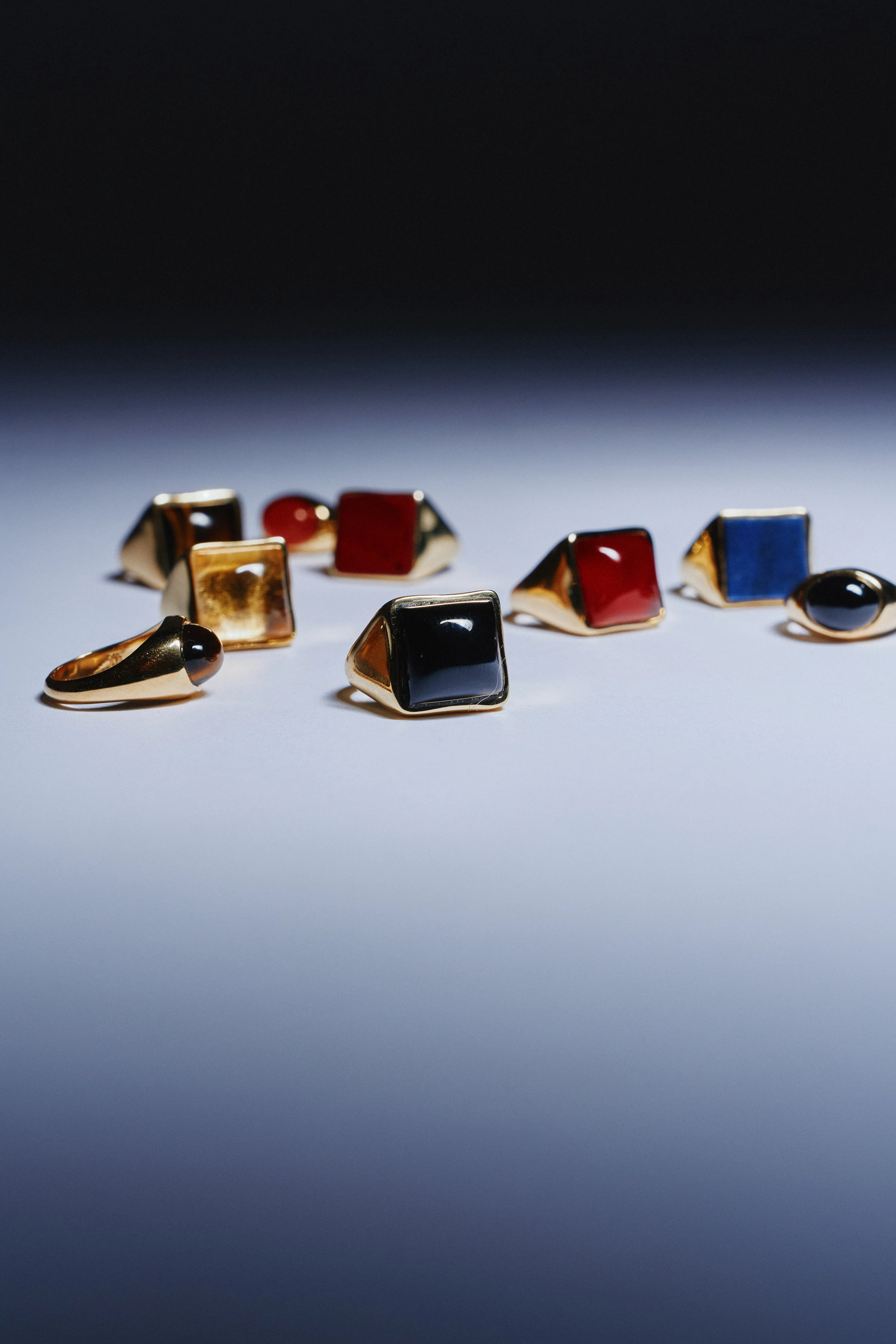Jamie Haller - The Francis Oval Signet Ring in Tigers Eye - Image 17