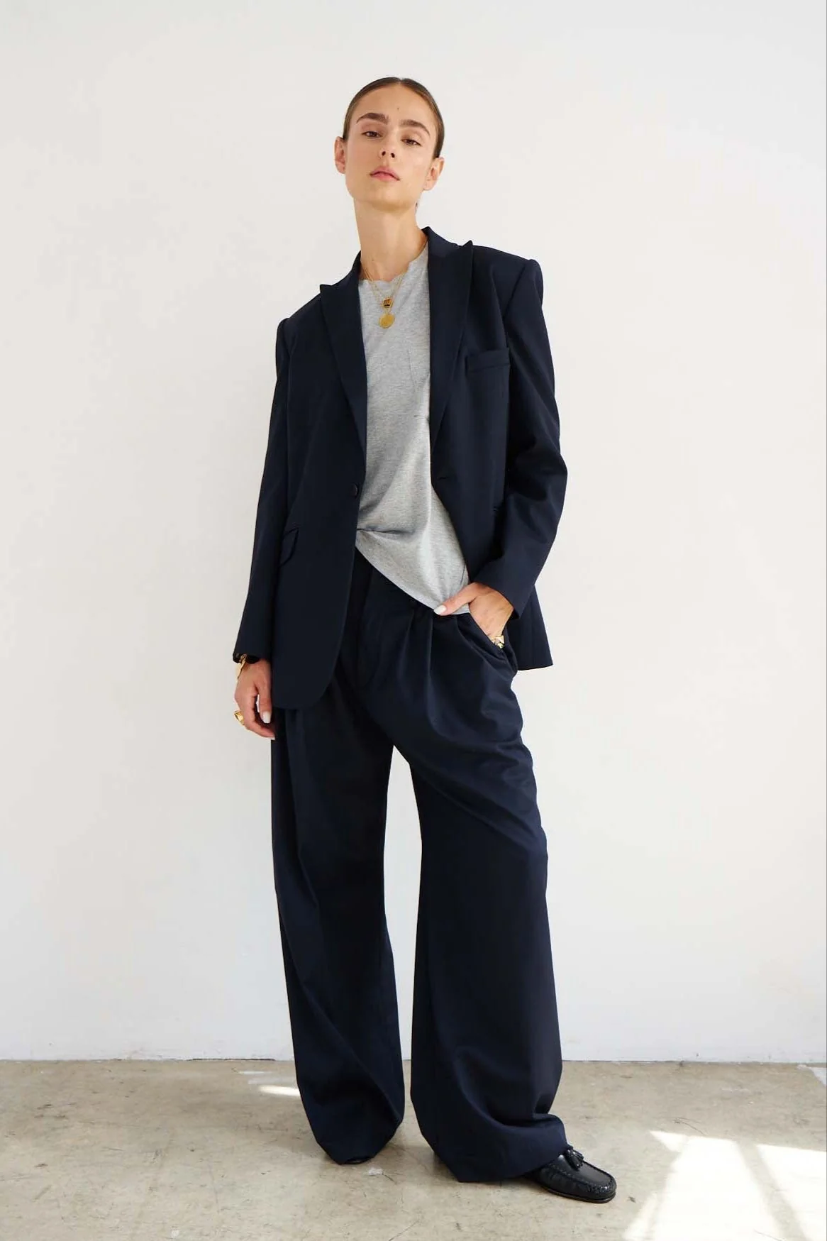 Jamie Haller - The Julius Blazer in Dark Navy - Image 3