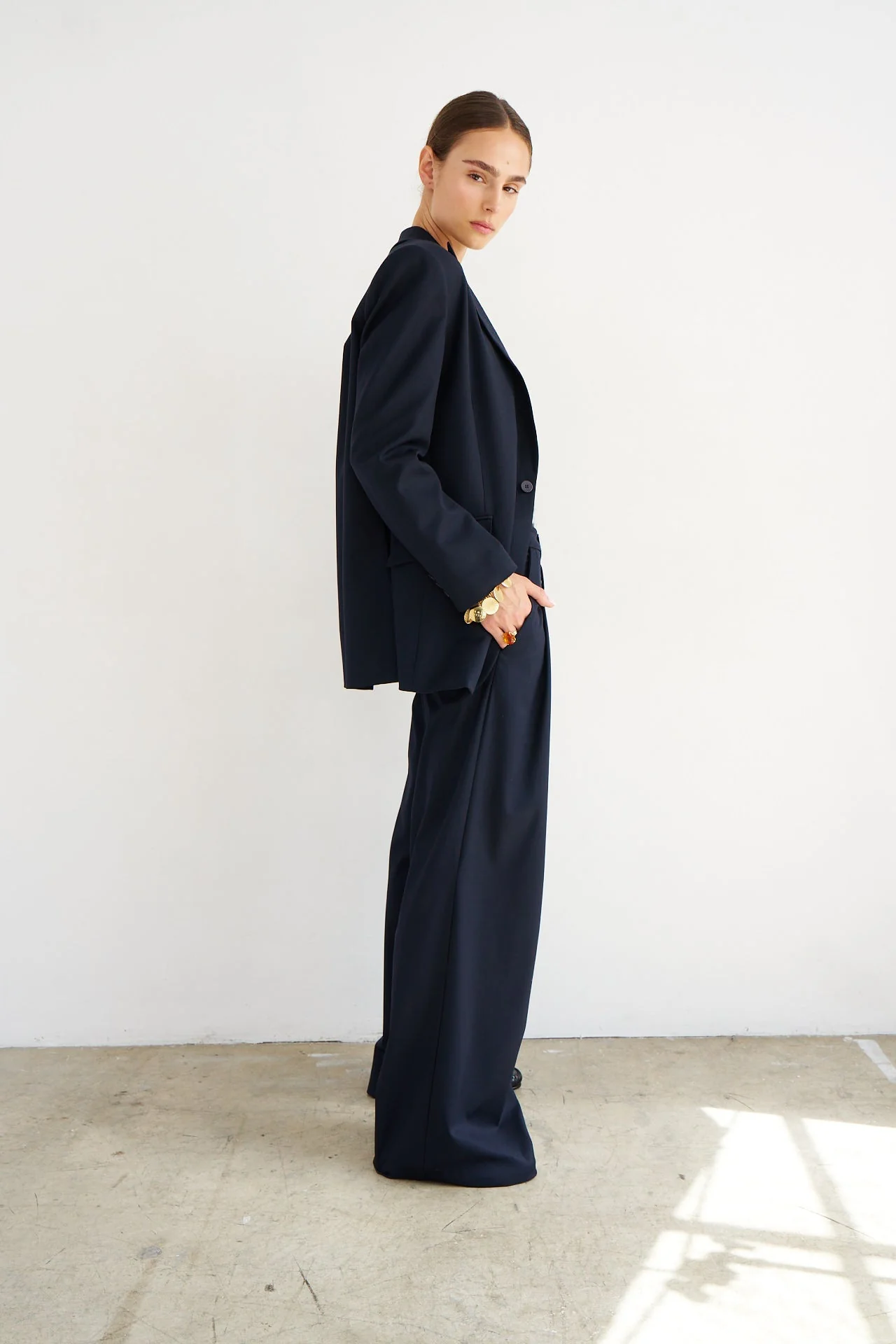 Jamie Haller - The Julius Blazer in Dark Navy - Image 4