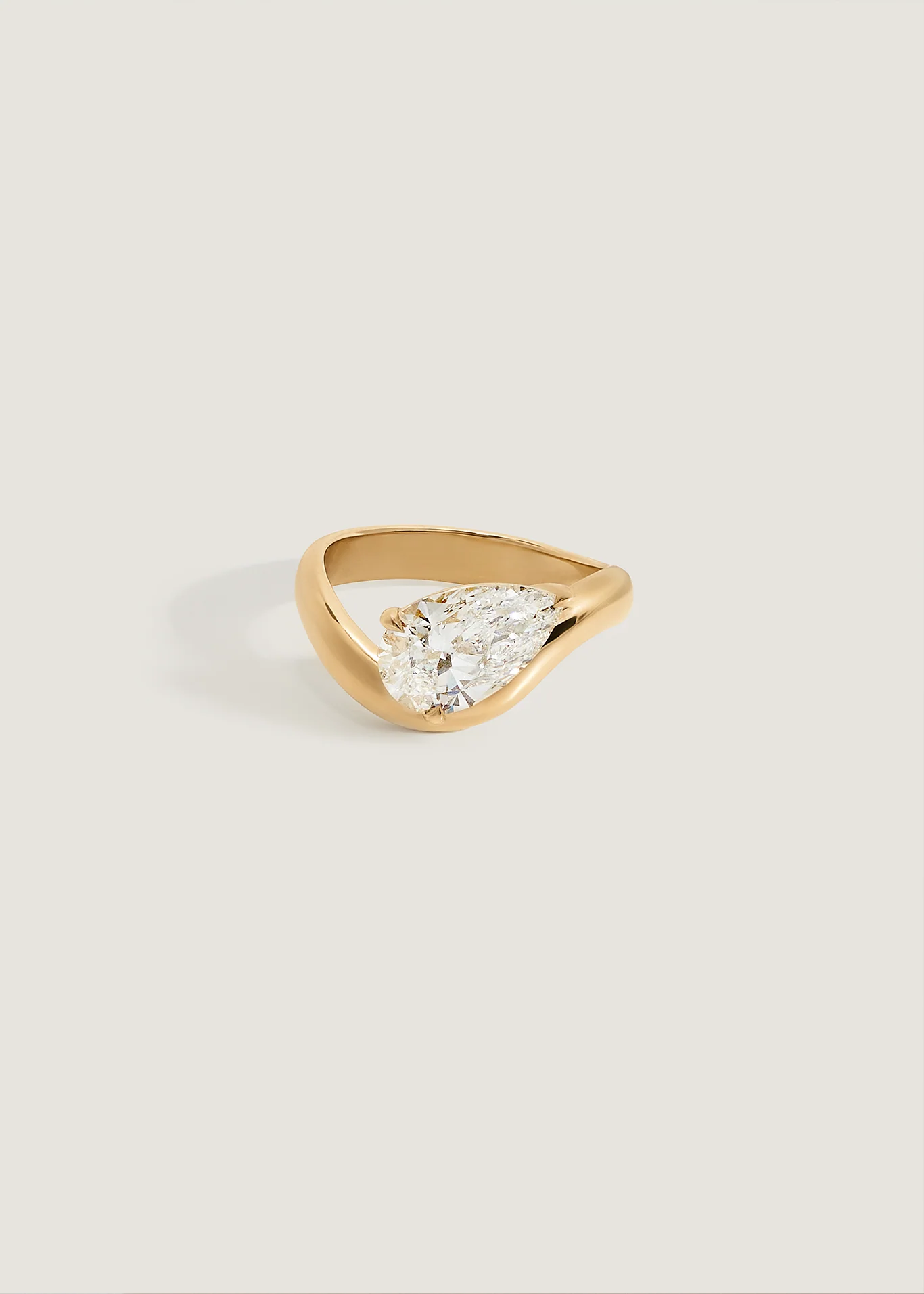 Kinn - The Kira Ring