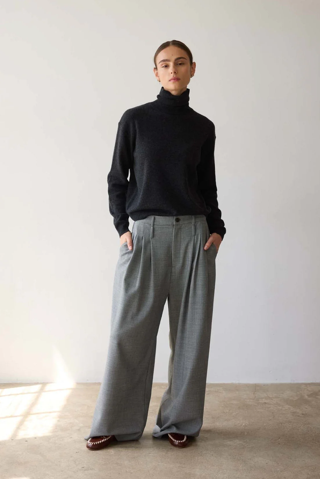 Jamie Haller - The Primm Sweater in Charcoal - Image 8