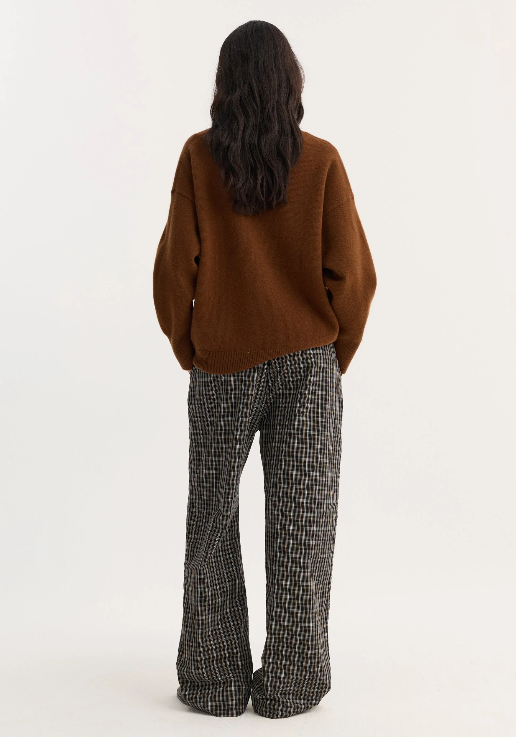 ROHE - V - neck knitted jumper | rust - Image 5