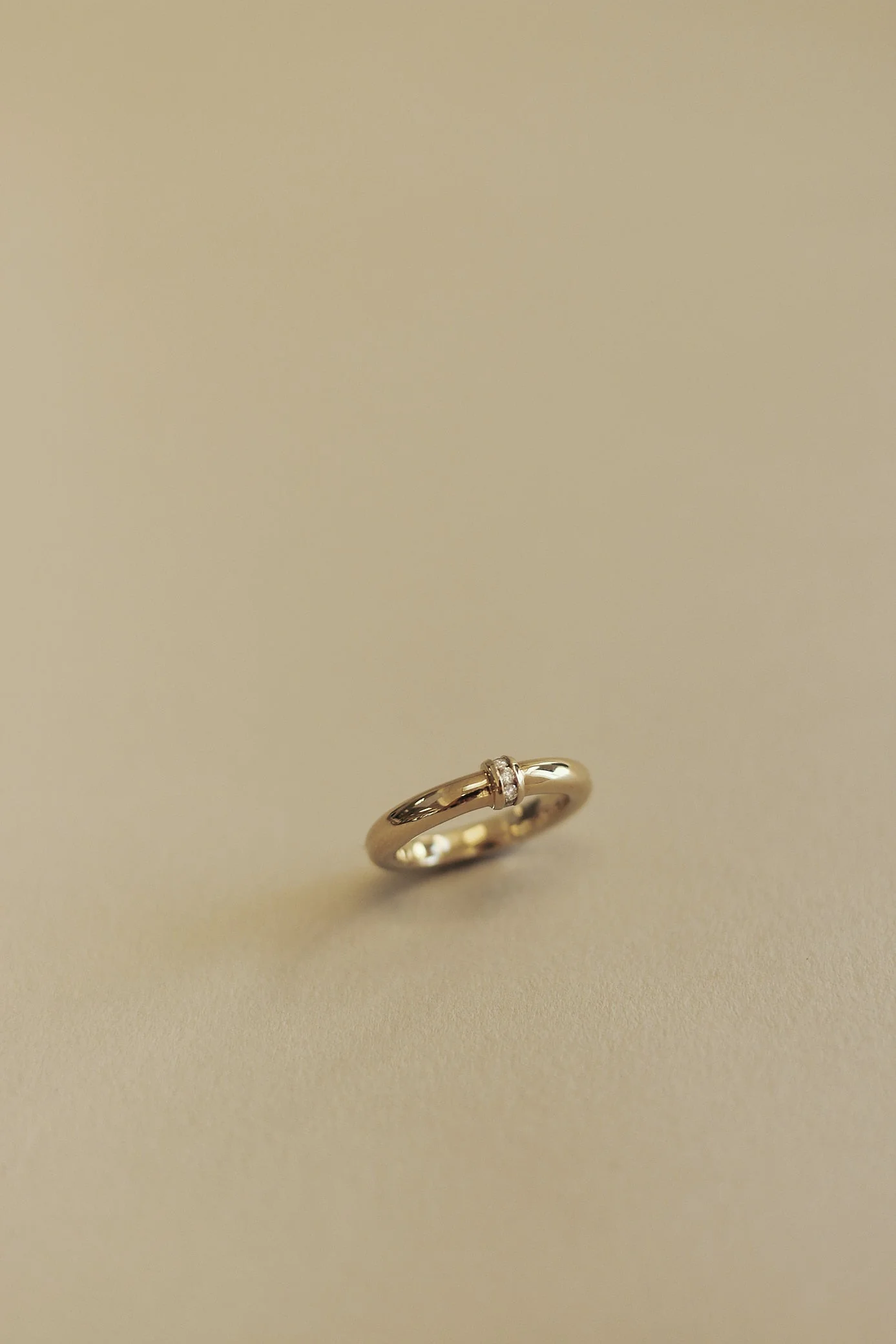 Kinn - Vintage Pavé Tube Ring - Image 2