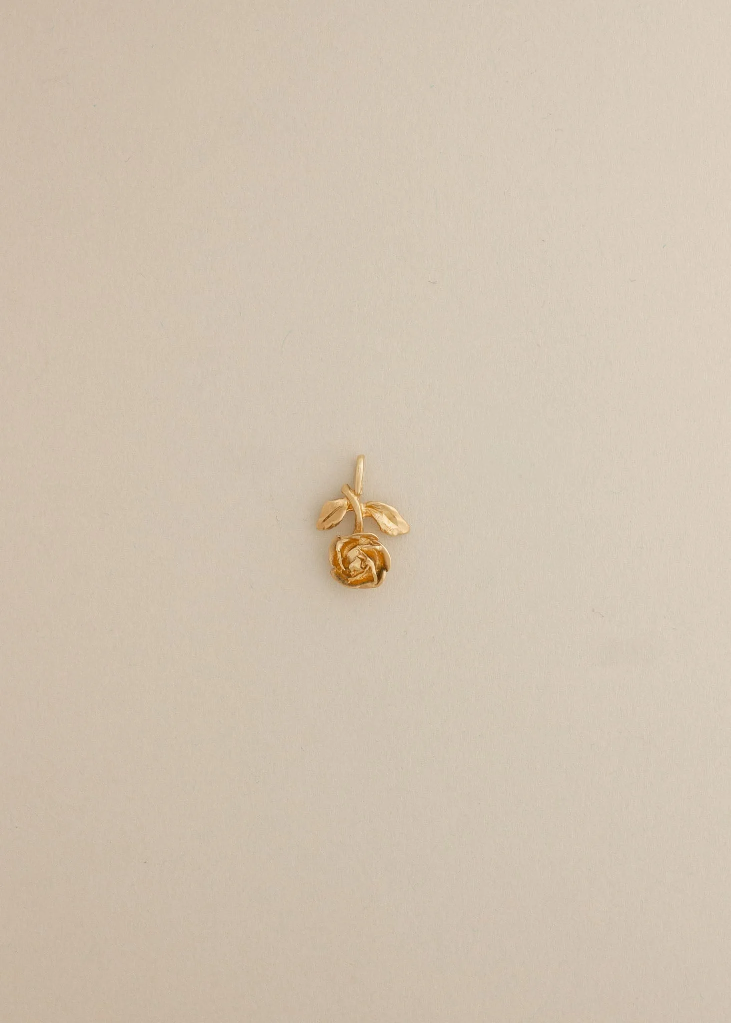 Kinn - Vintage Rose Pendant
