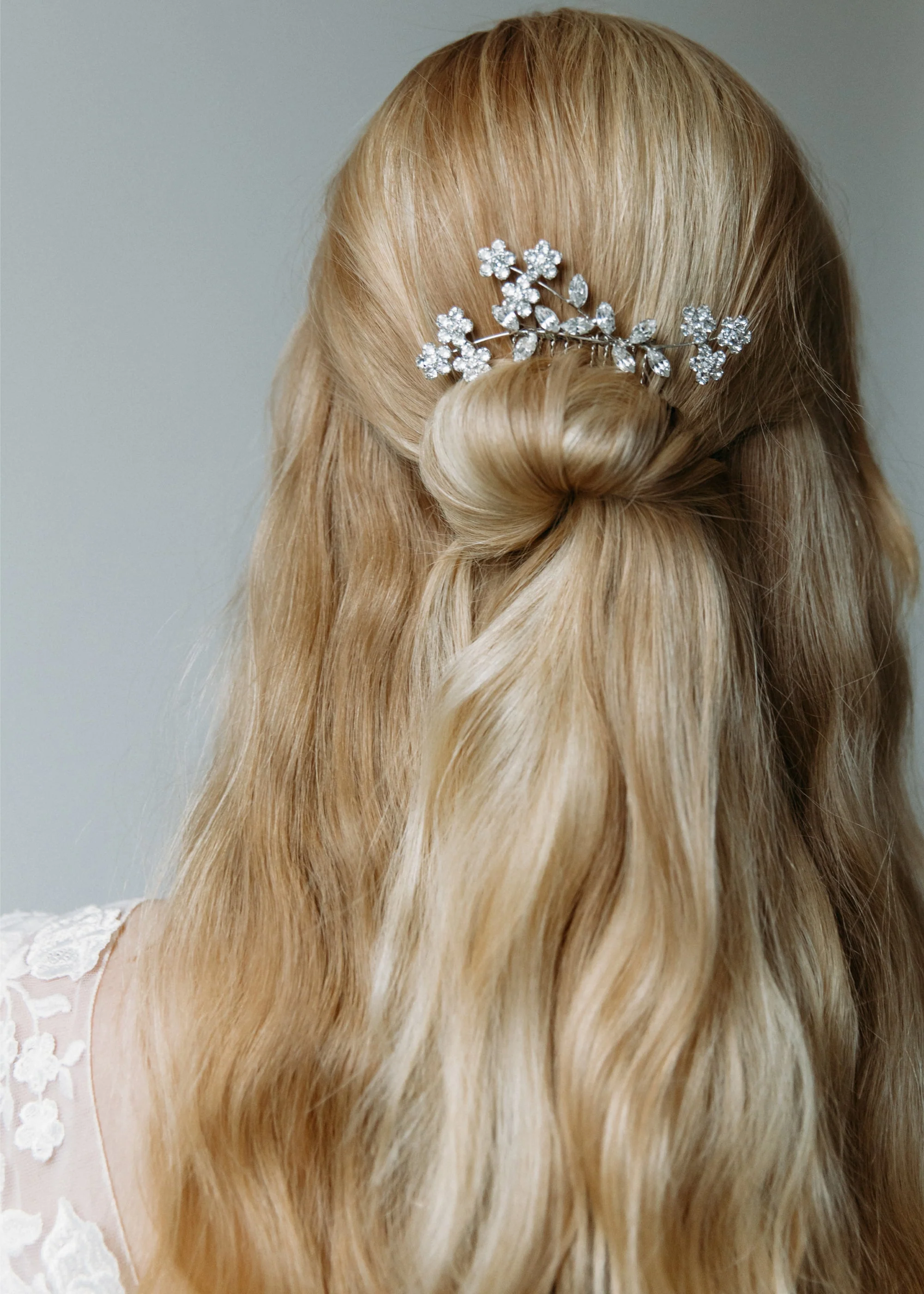 Jennifer Behr - Violet Comb - Image 4